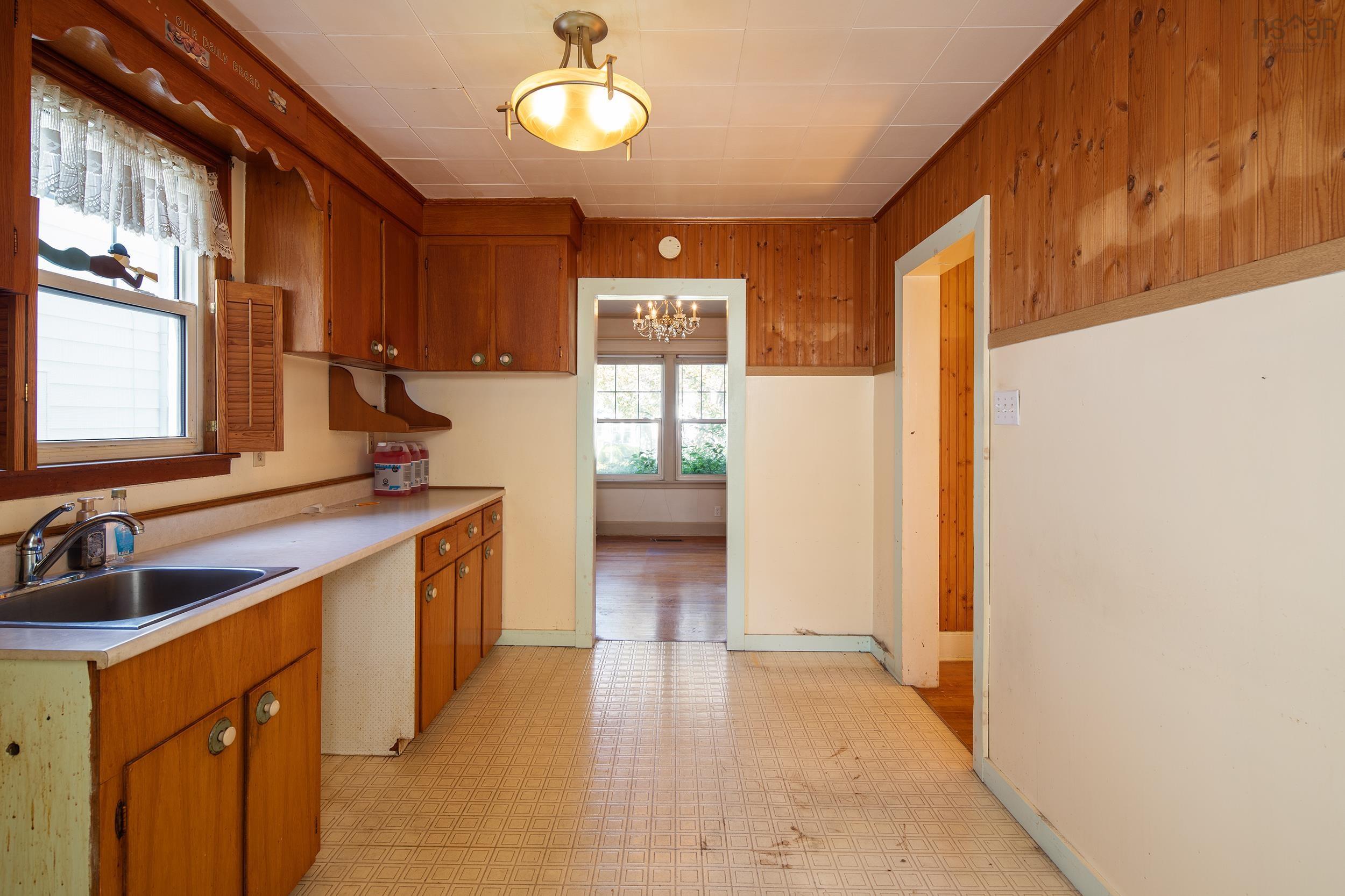 View image 9