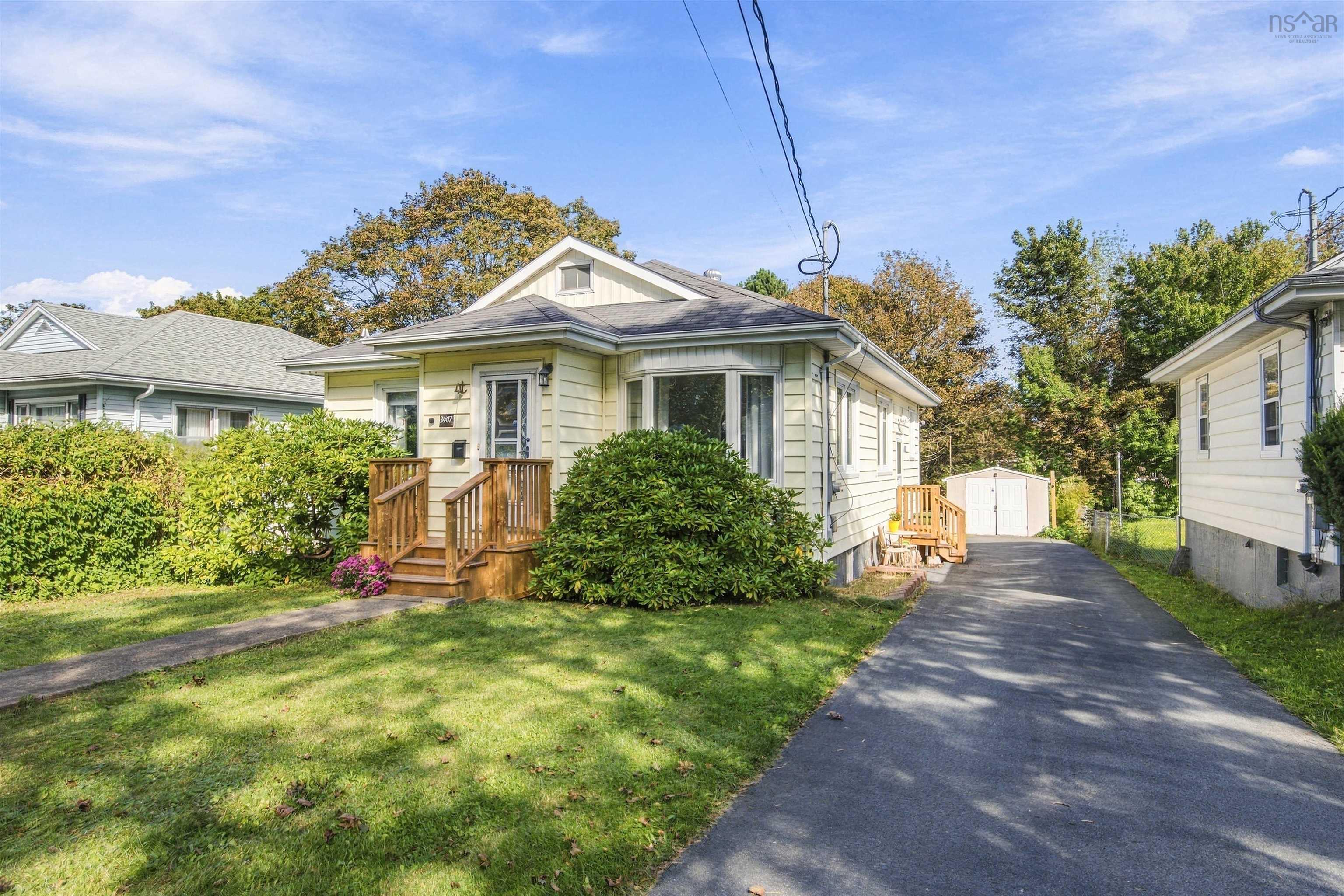 Thumbnail image for 3407 St Andrews Avenue MLS<sup>®</sup> 202623705