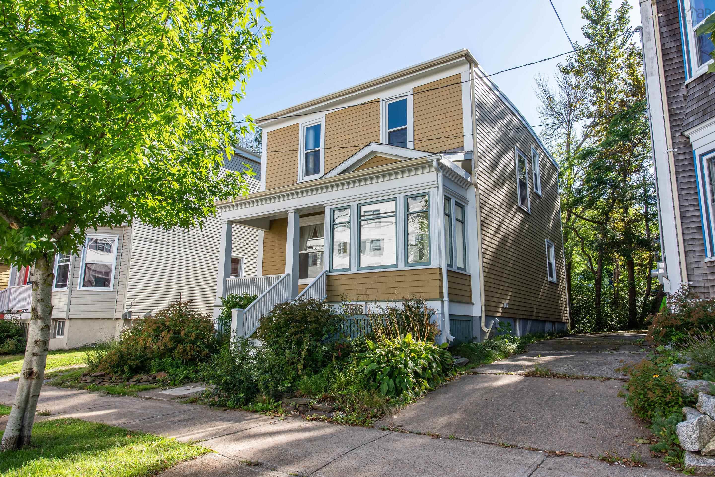 Thumbnail image for 2646 Northwood Terrace MLS<sup>®</sup> 202623716