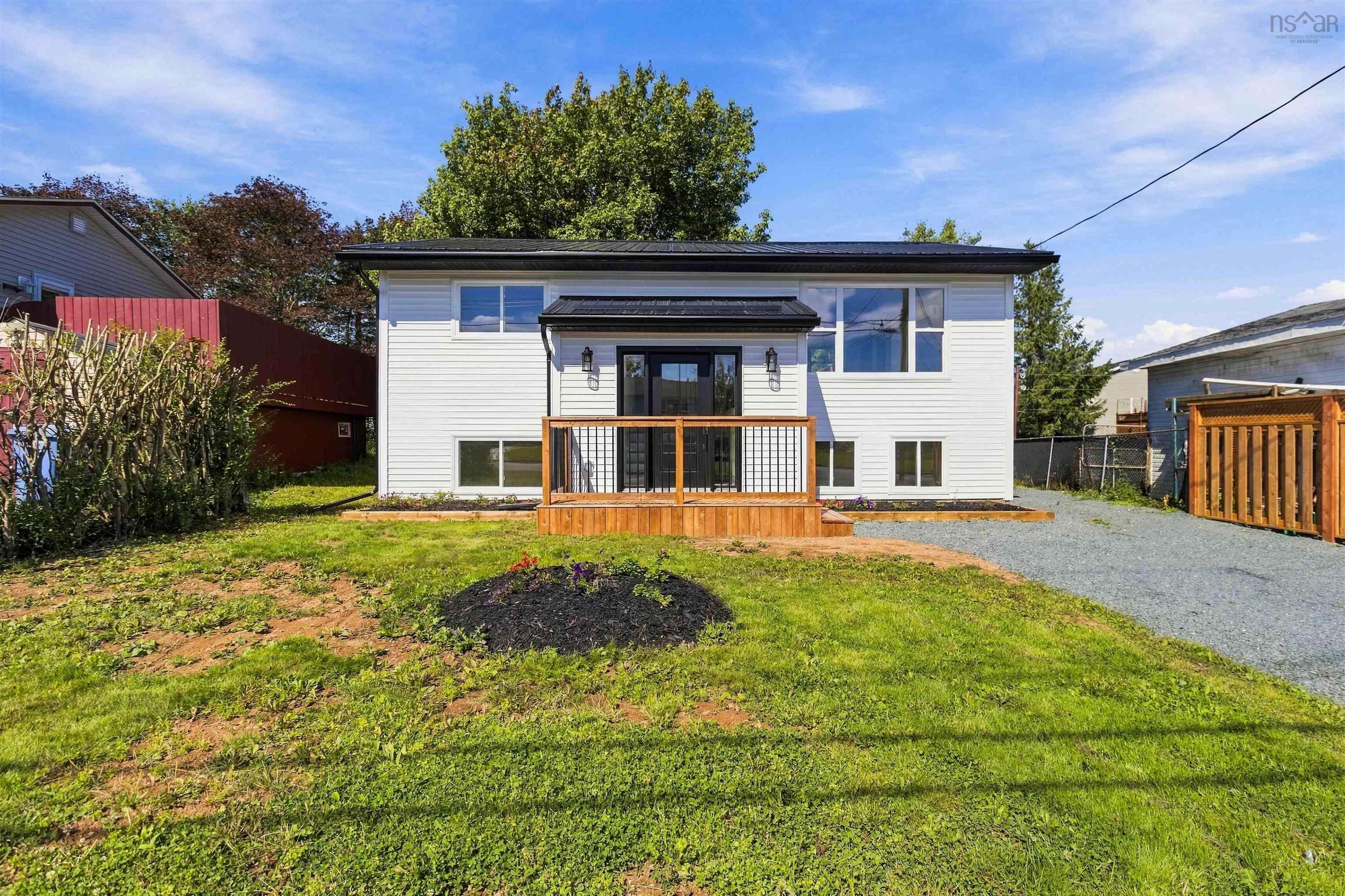 Thumbnail image for 98 Fieldwood Circle MLS<sup>®</sup> 202623718