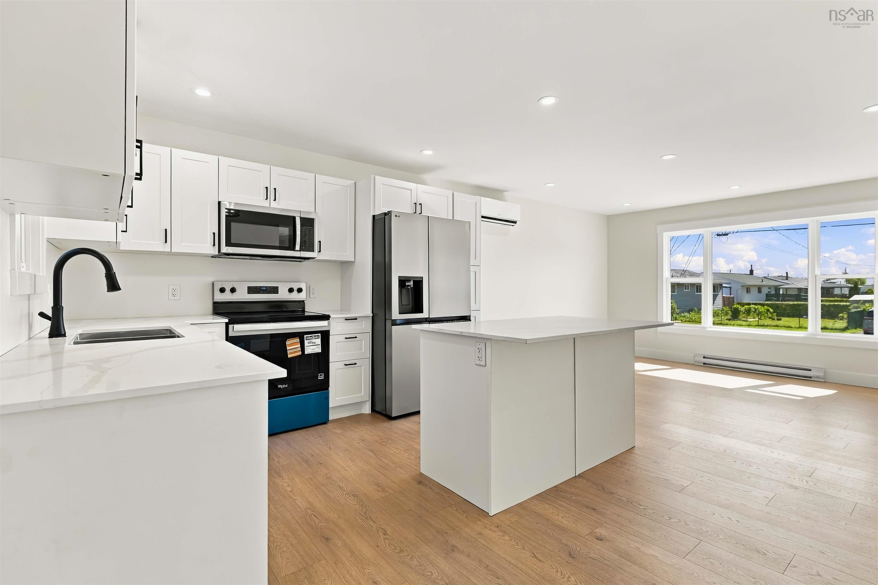 View image 11