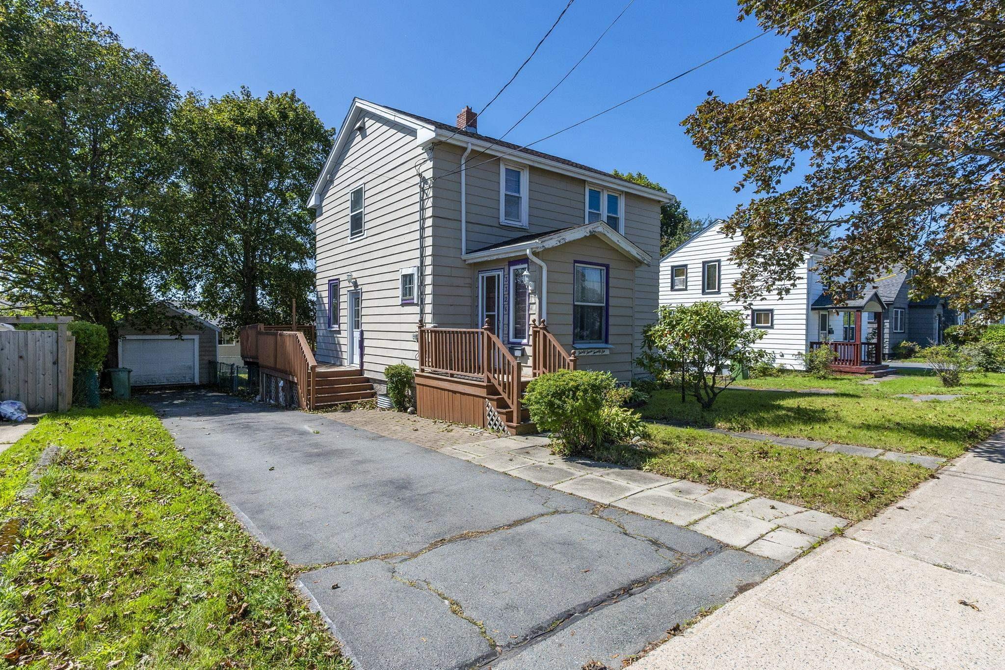 Thumbnail image for 3326 Windsor Street MLS<sup>®</sup> 202623724