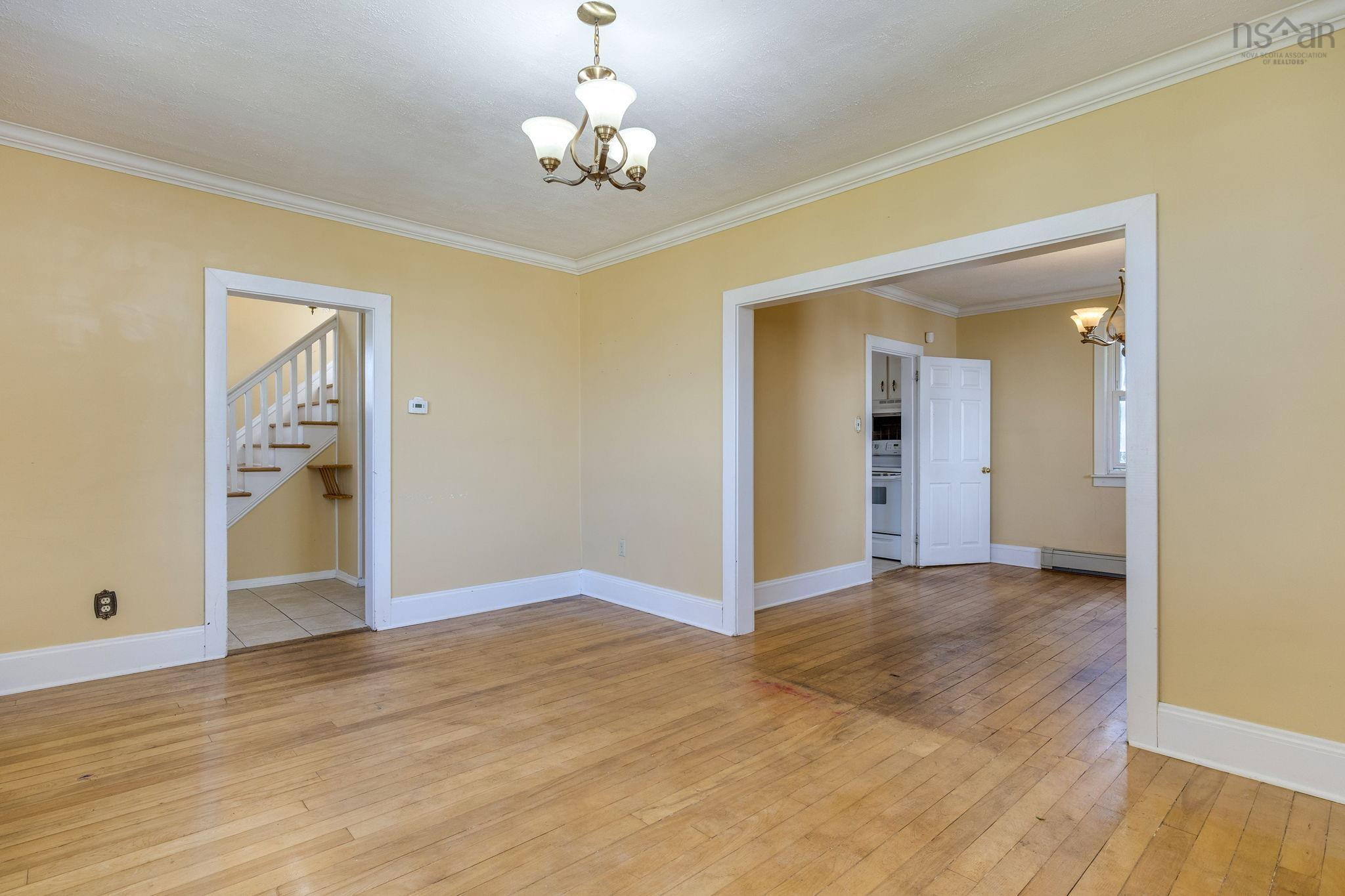 View image 9