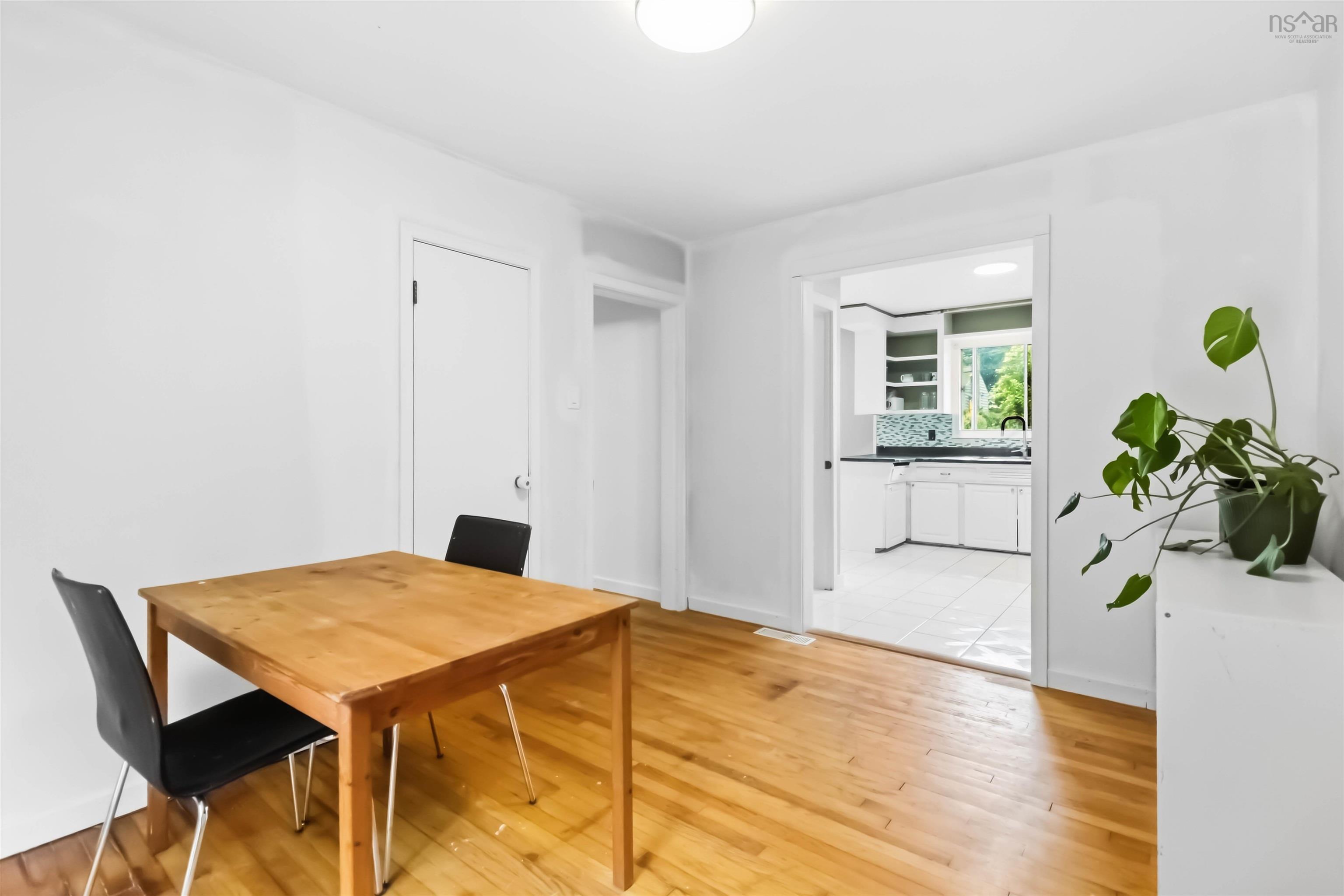 View image 10