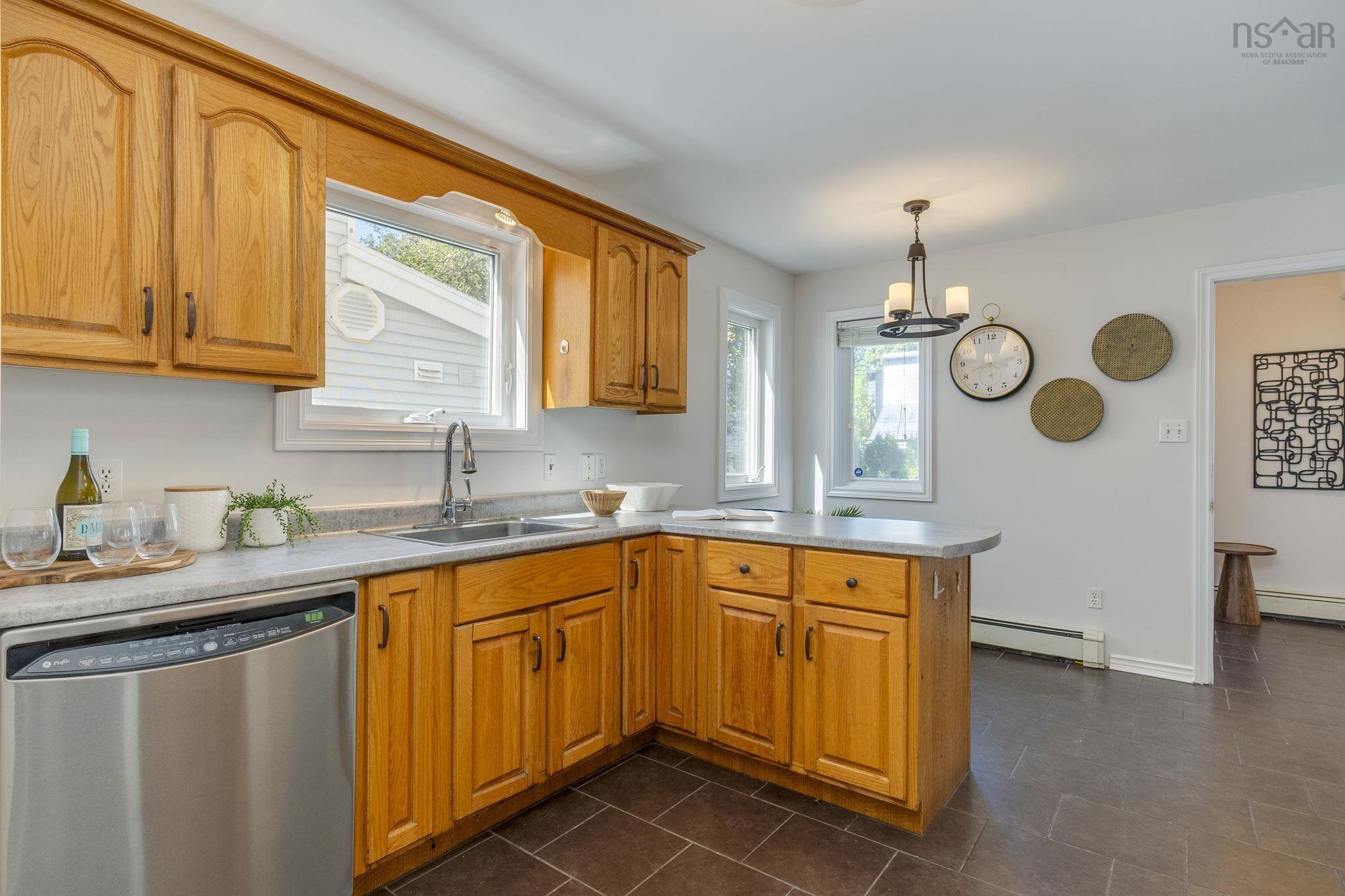 View image 9