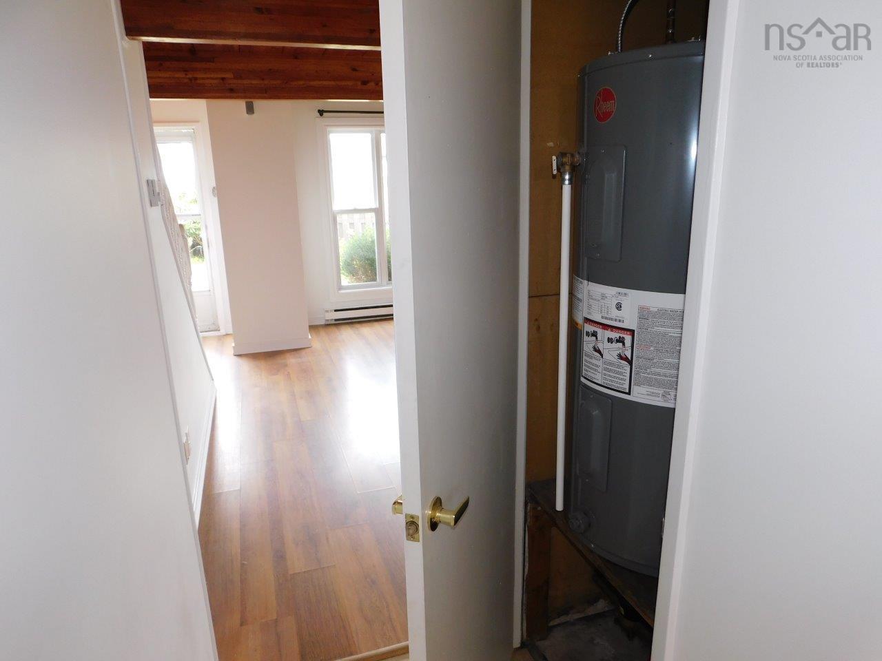 View image 10