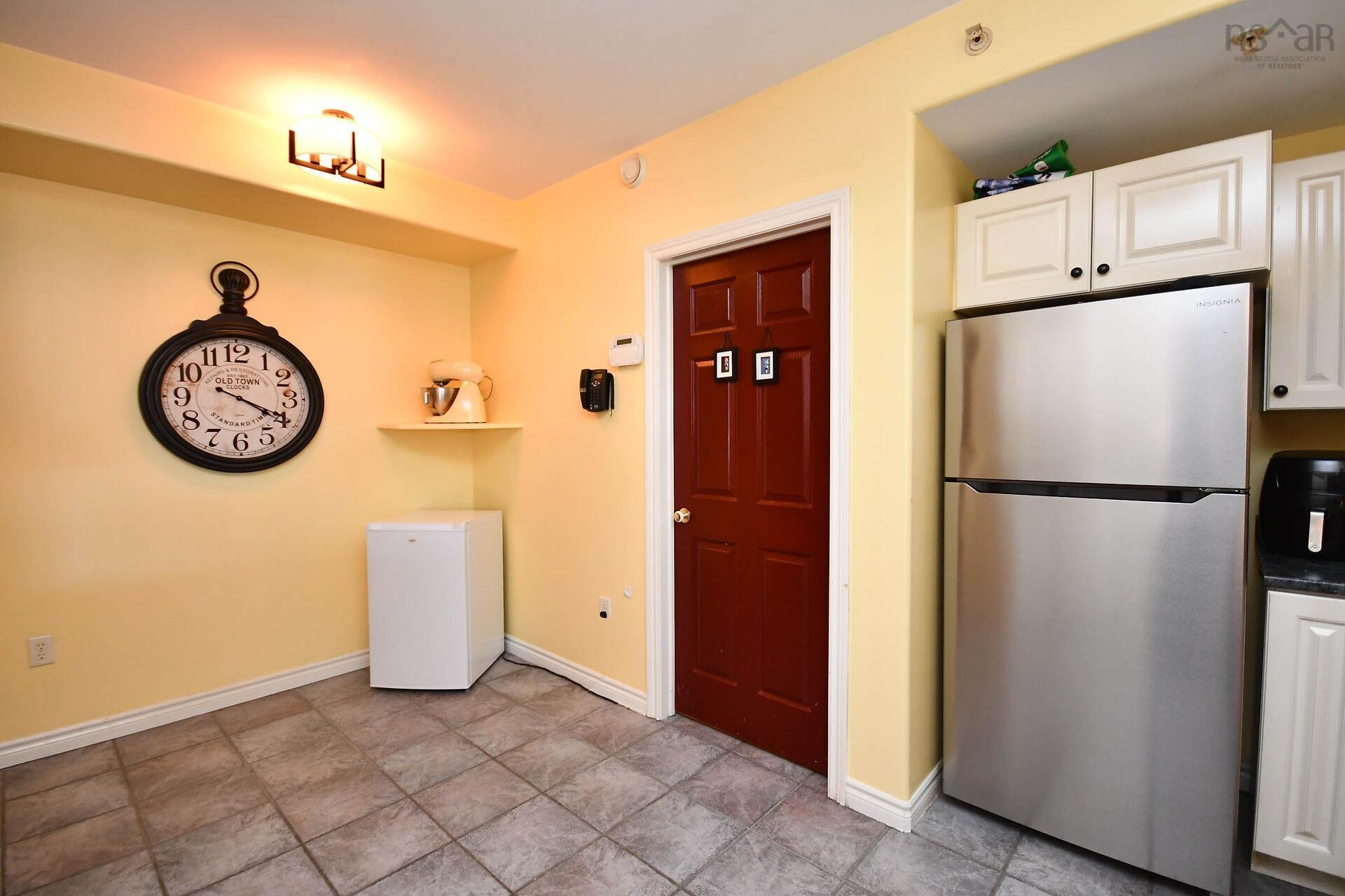 View image 21