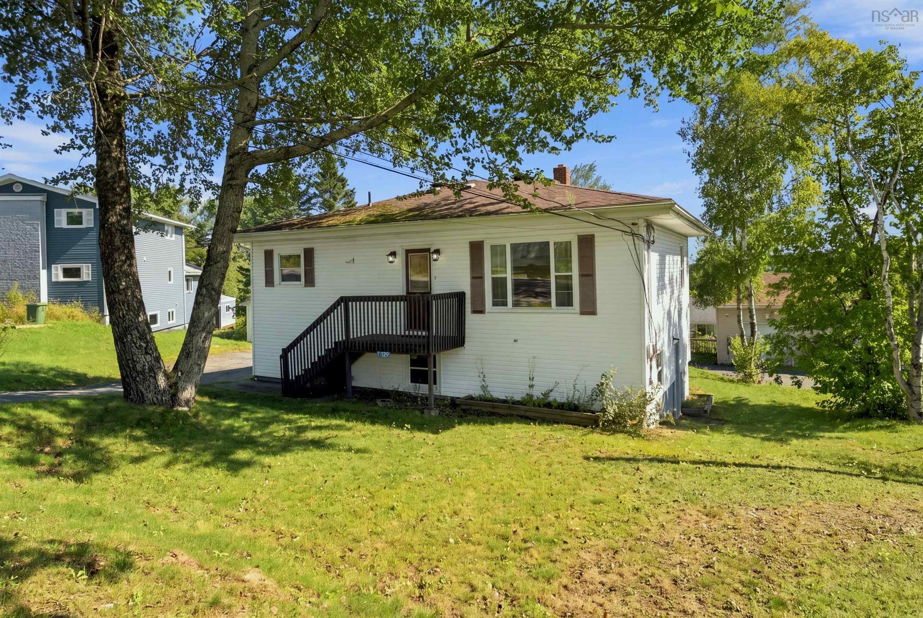 Thumbnail image for 1329 Sackville Drive MLS<sup>®</sup> 202623839
