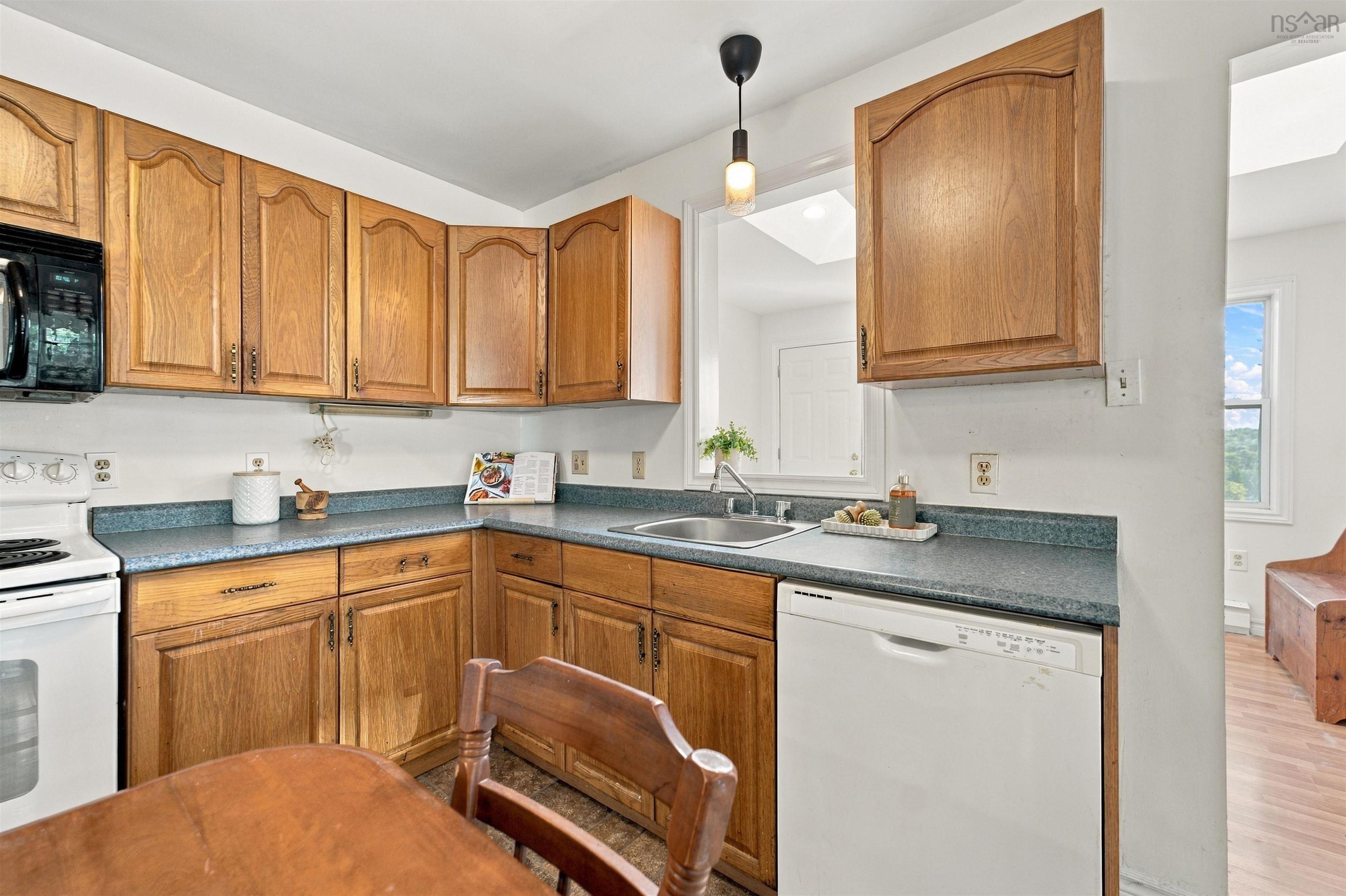 View image 14