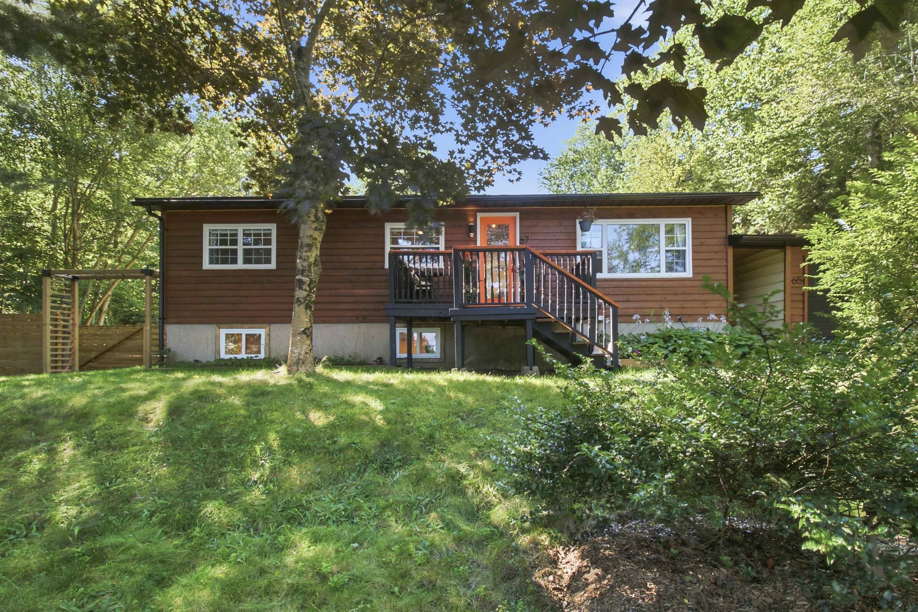 Thumbnail image for 65/67 Joyce Court MLS<sup>®</sup> 202623902