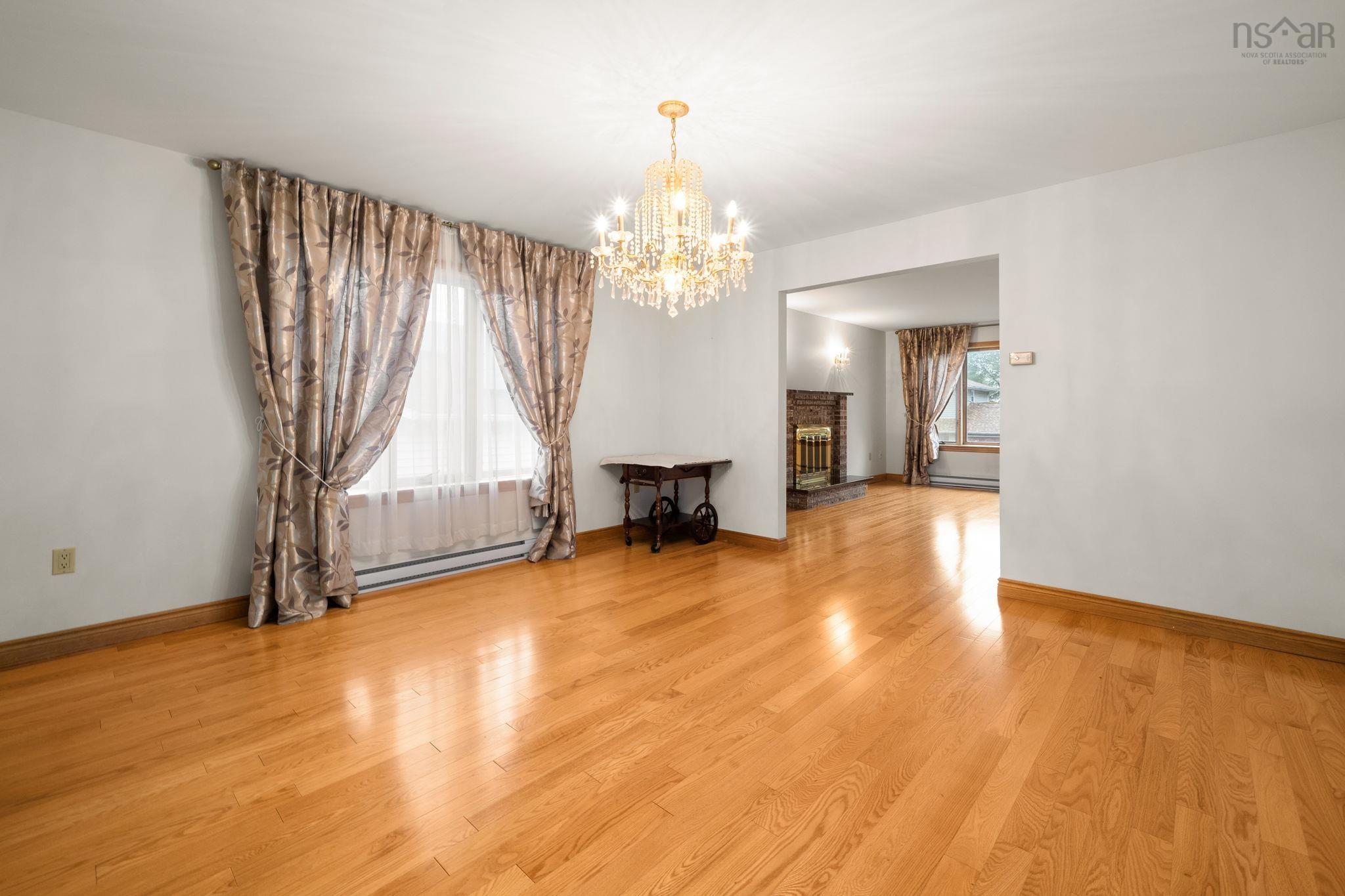 View image 16