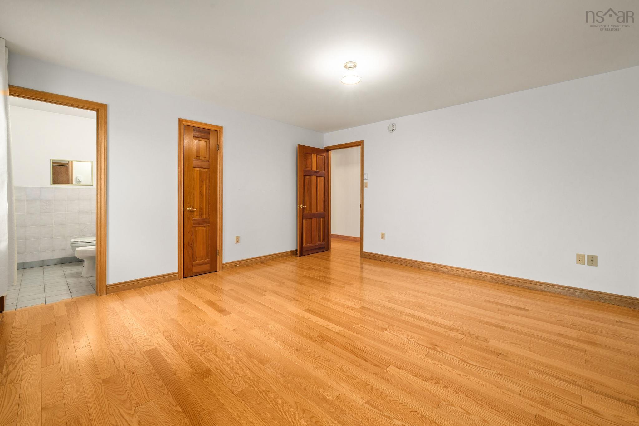 View image 21