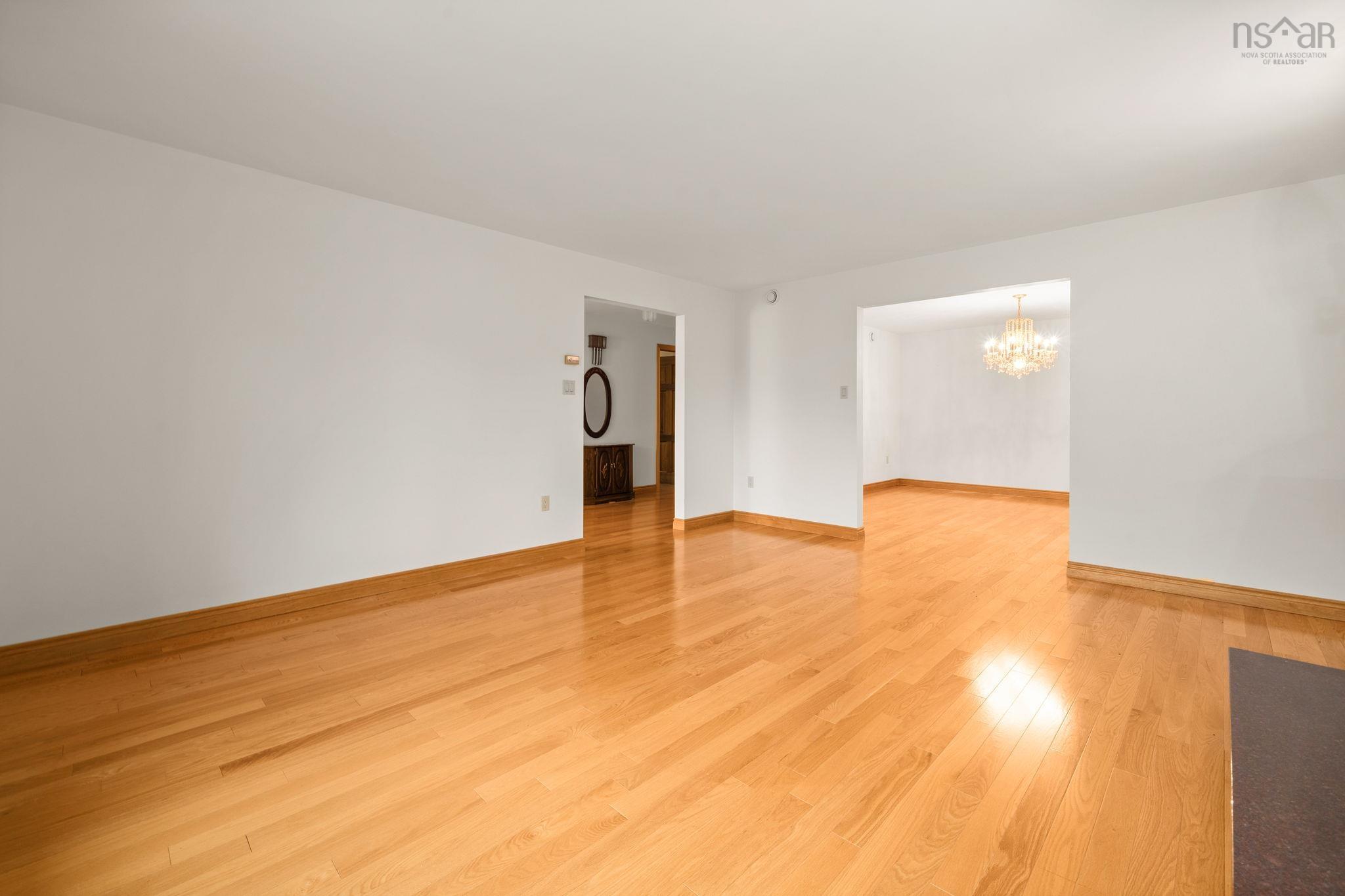 View image 9