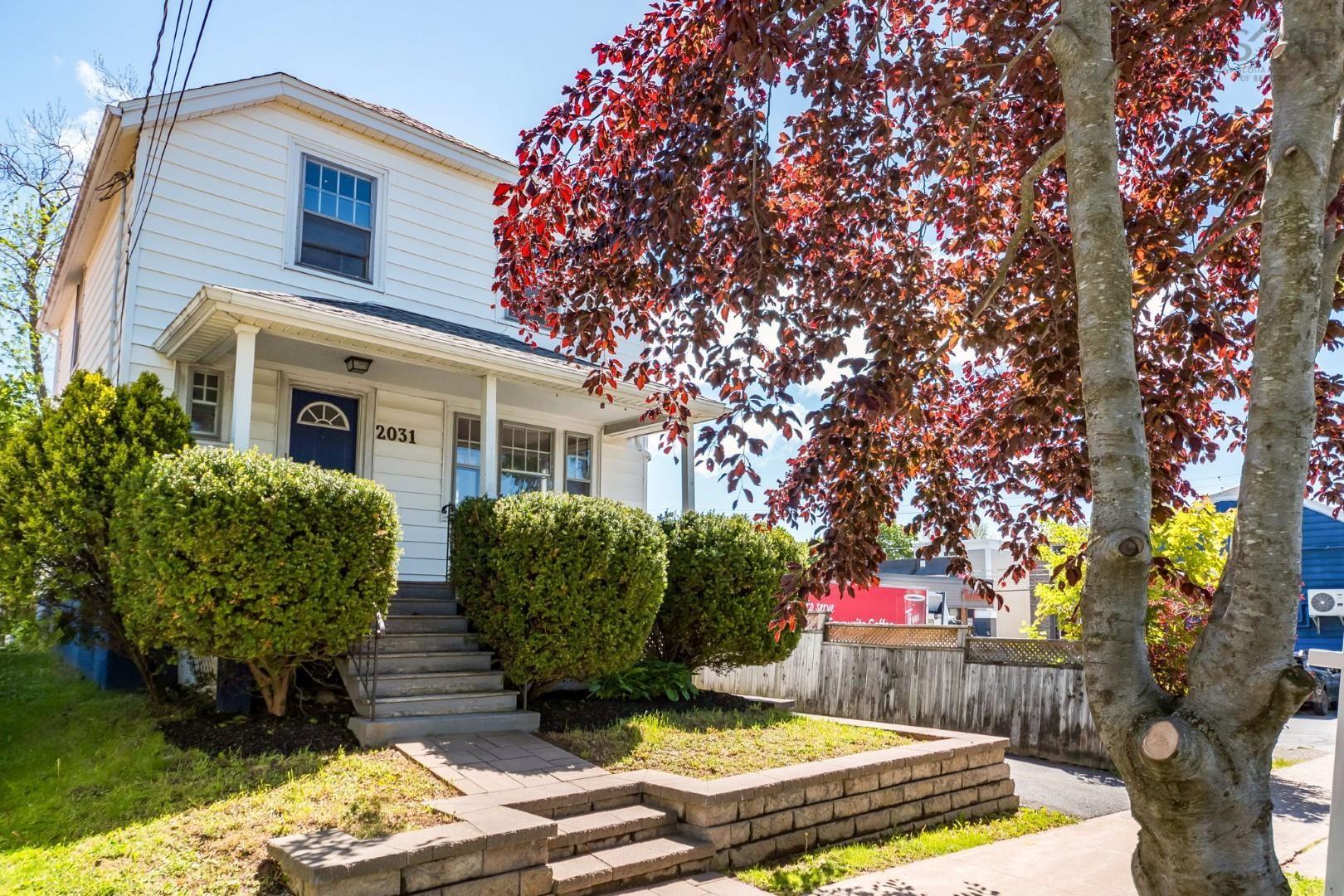 Thumbnail image for 2031 Beech Street MLS<sup>®</sup> 202623924