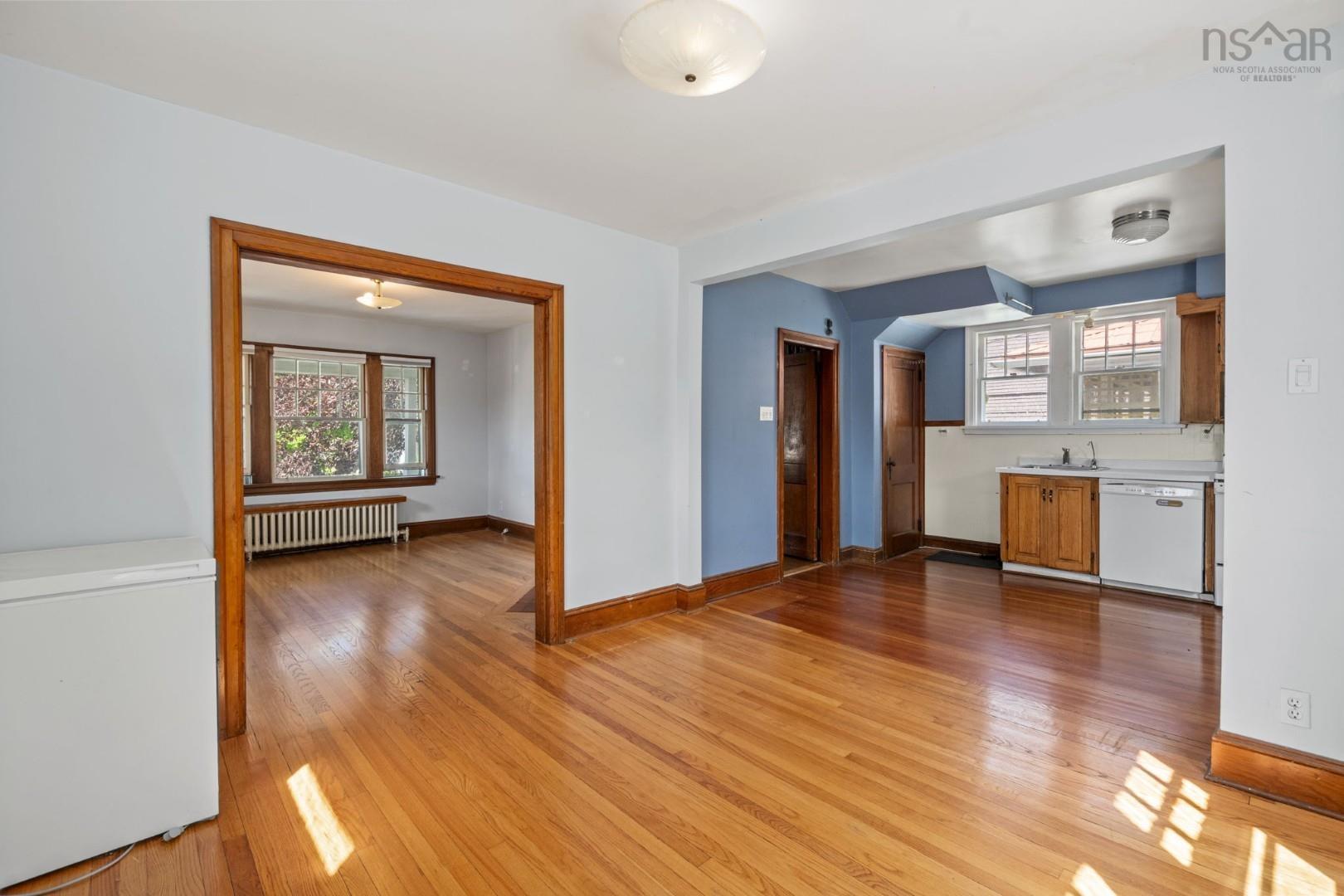 View image 17