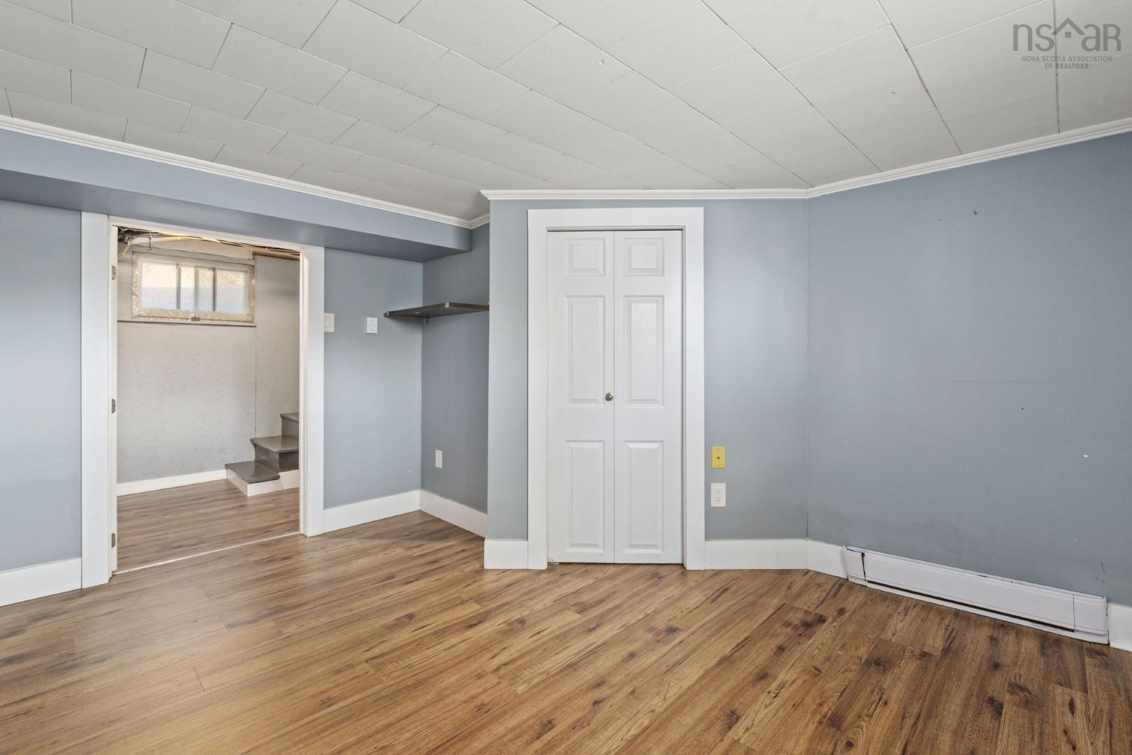 View image 36