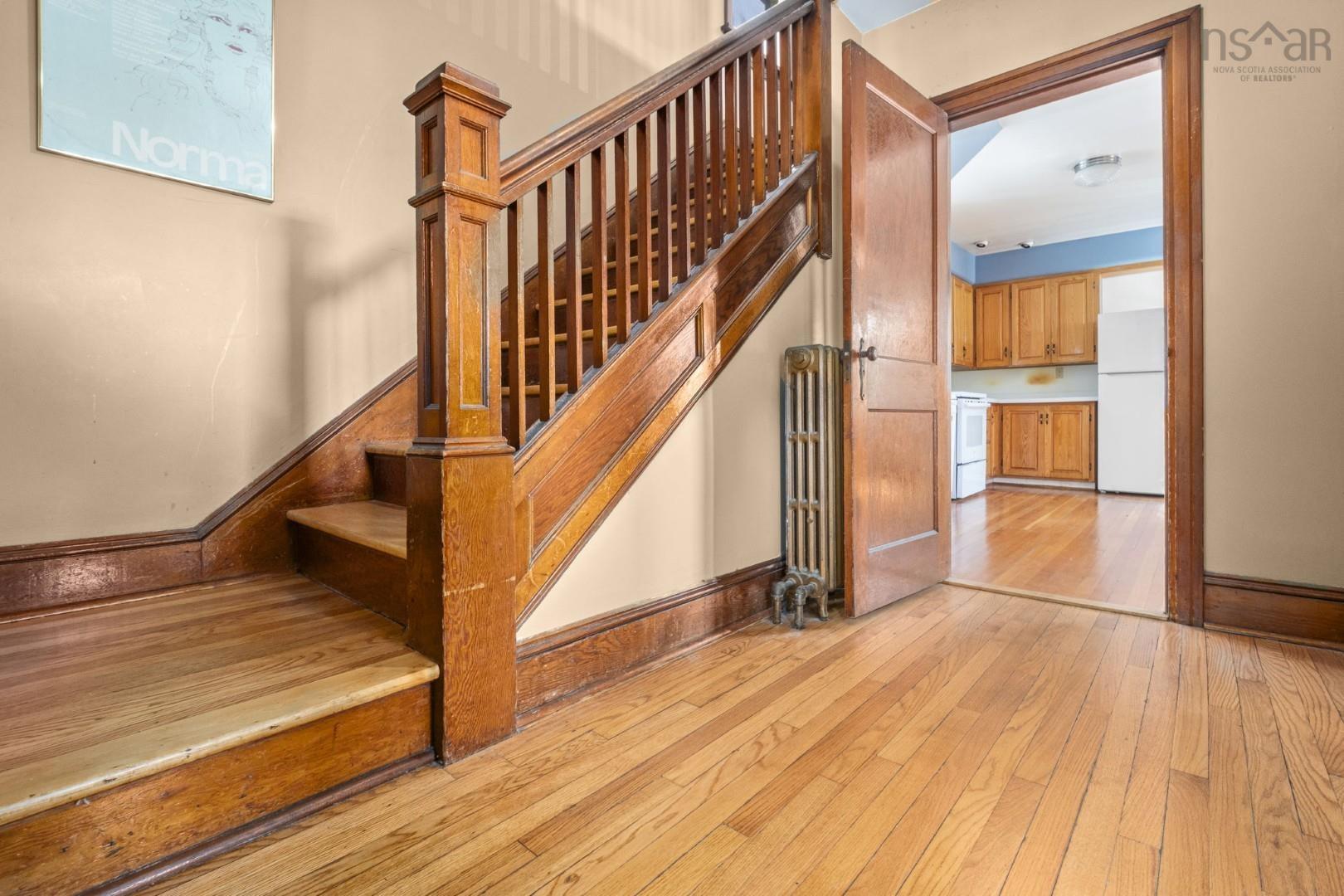 View image 8