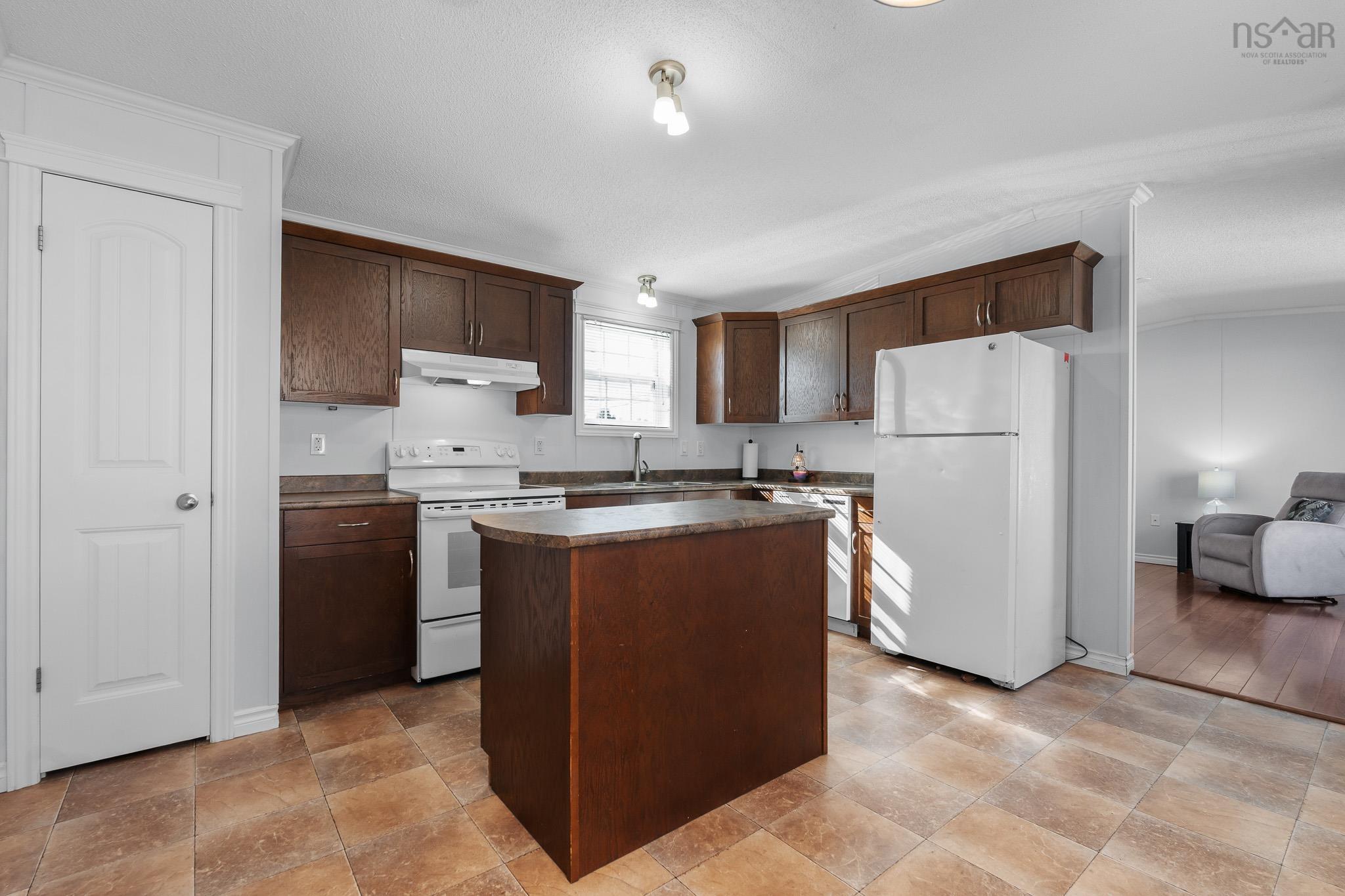 View image 9