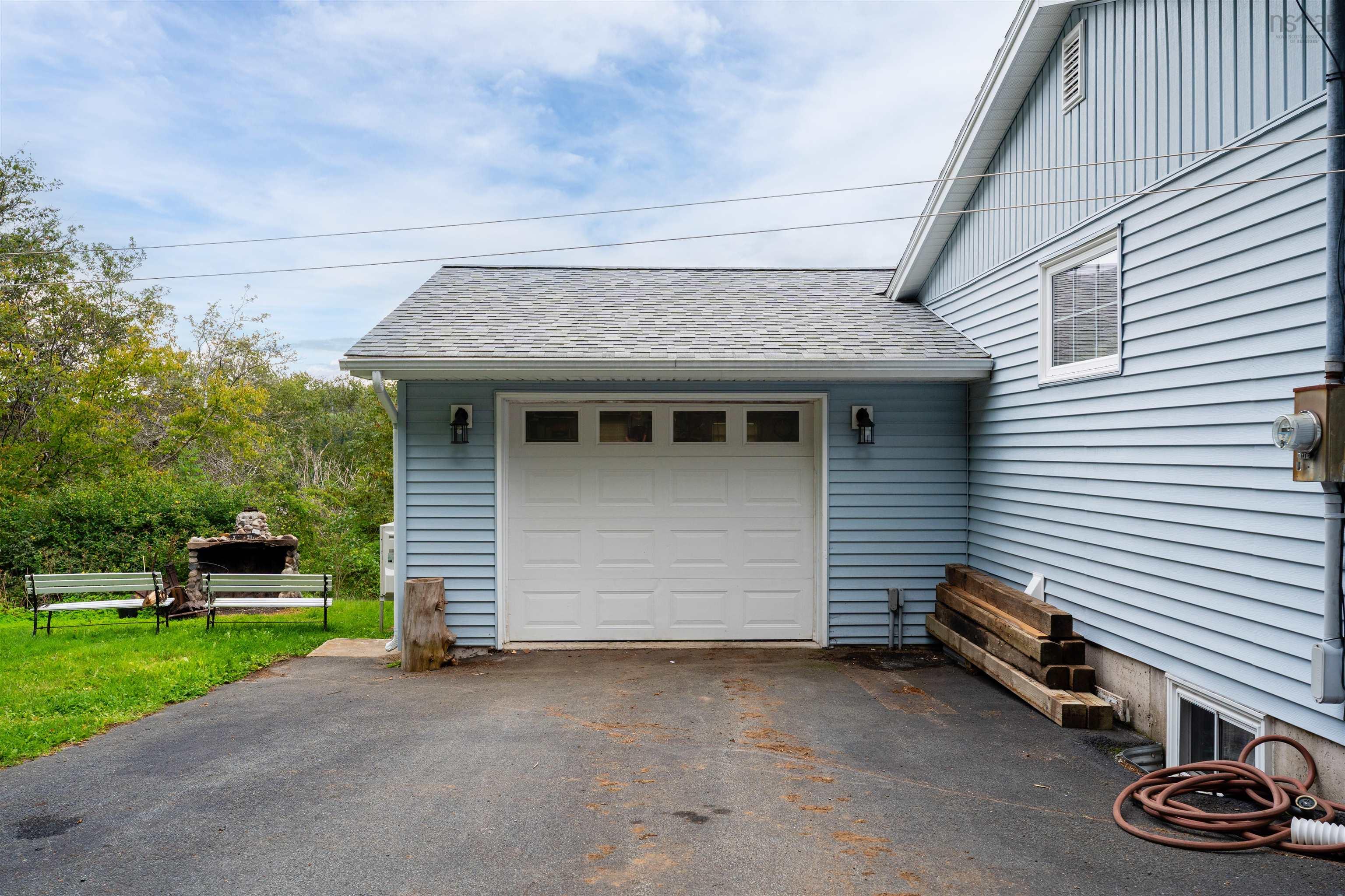 View image 11