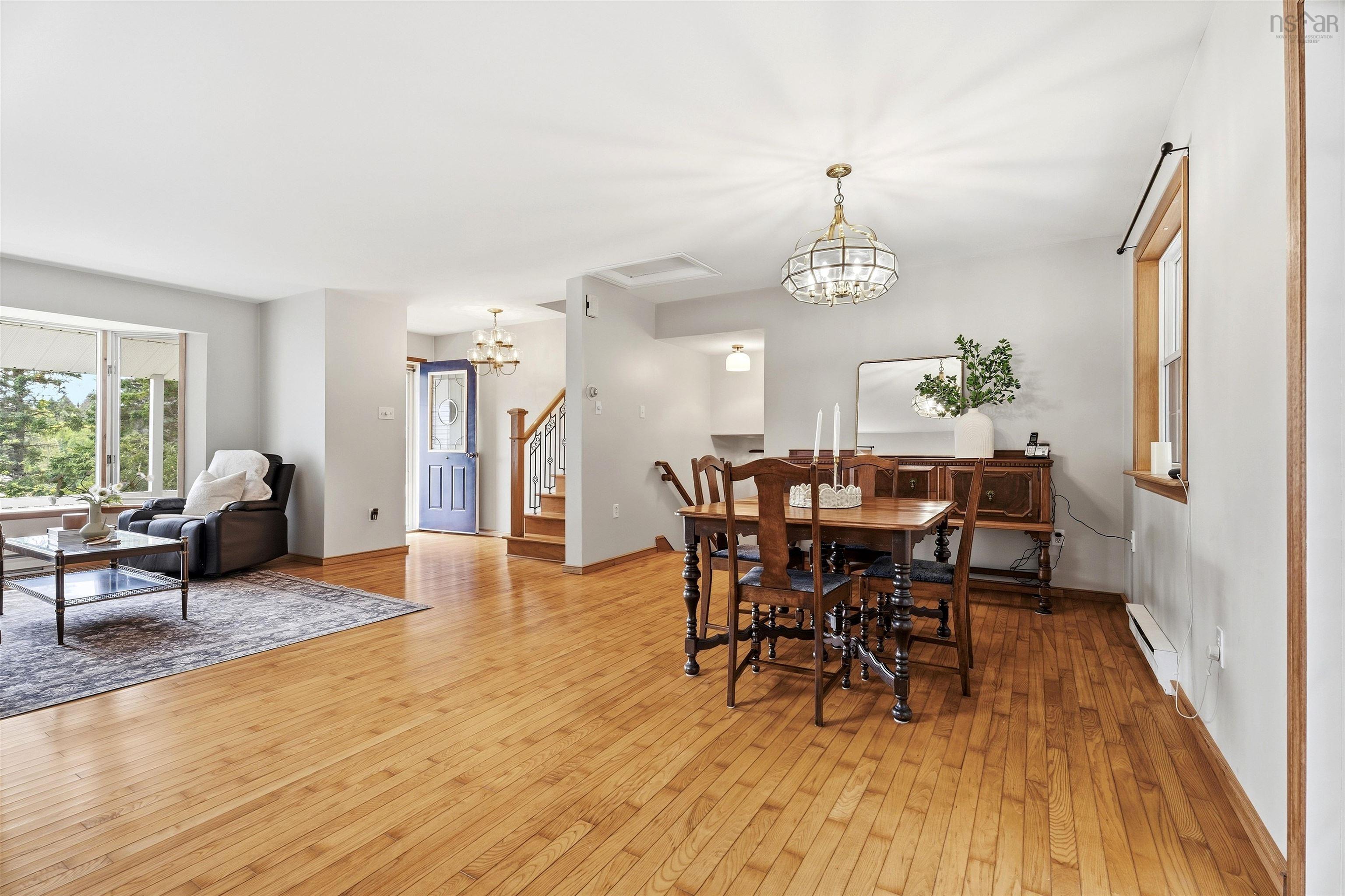 View image 18