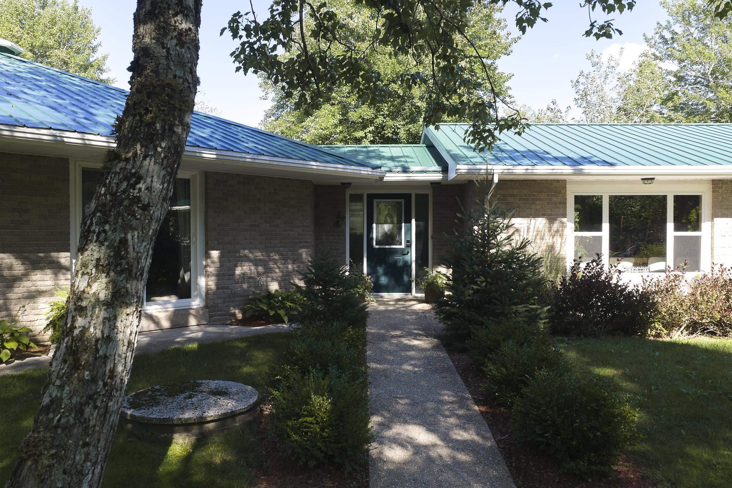 View image 32