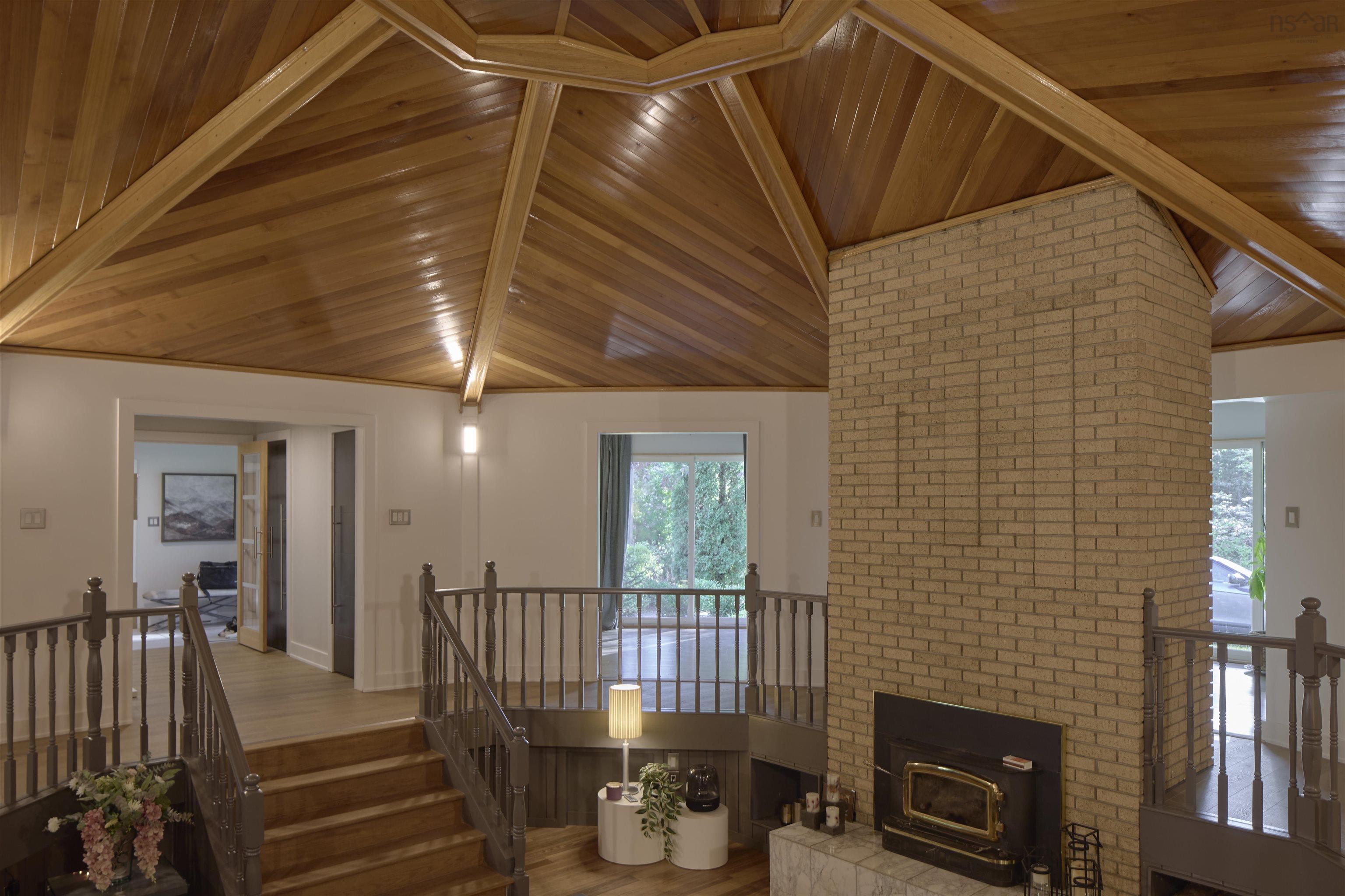View image 9