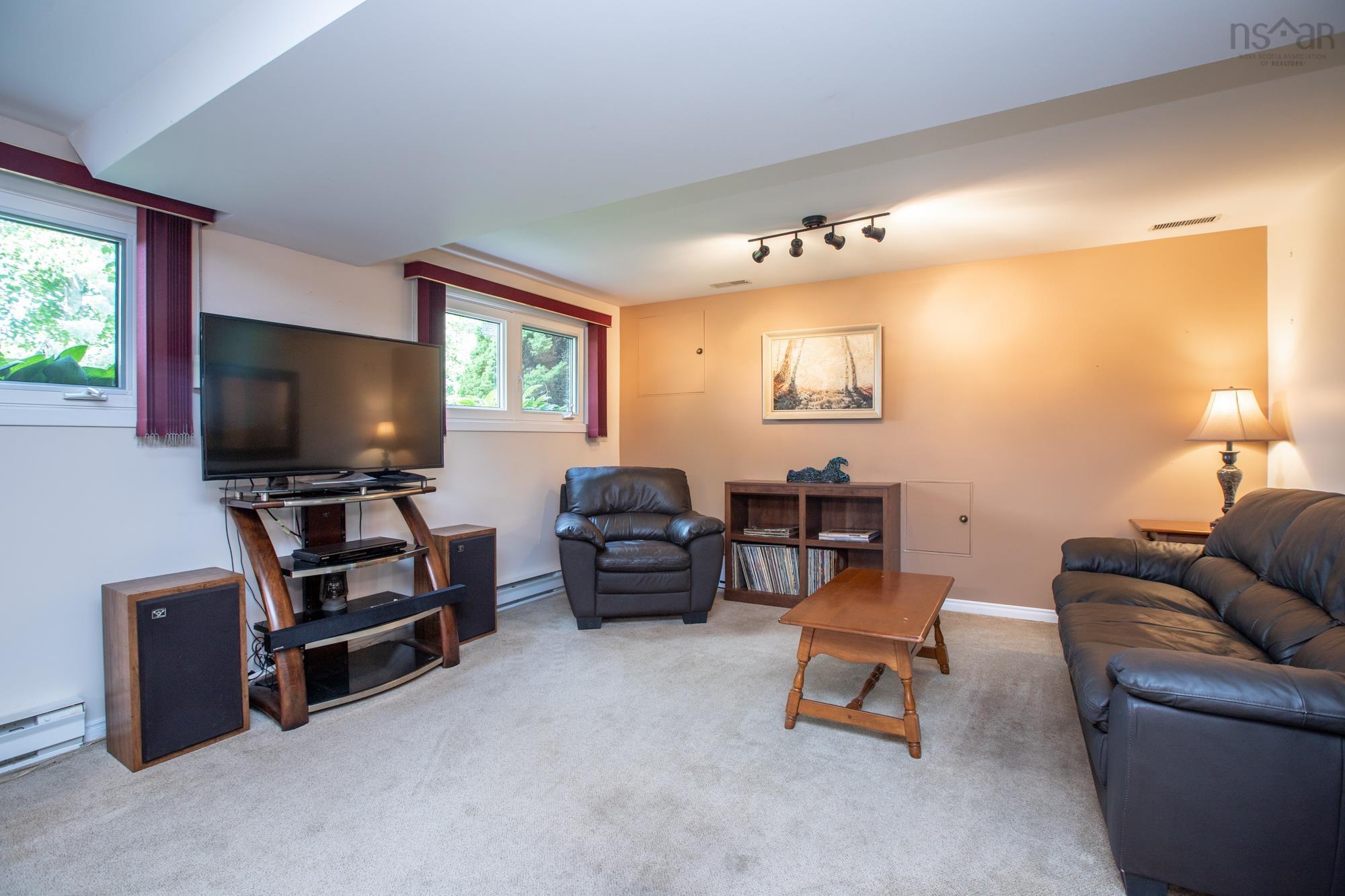 View image 15
