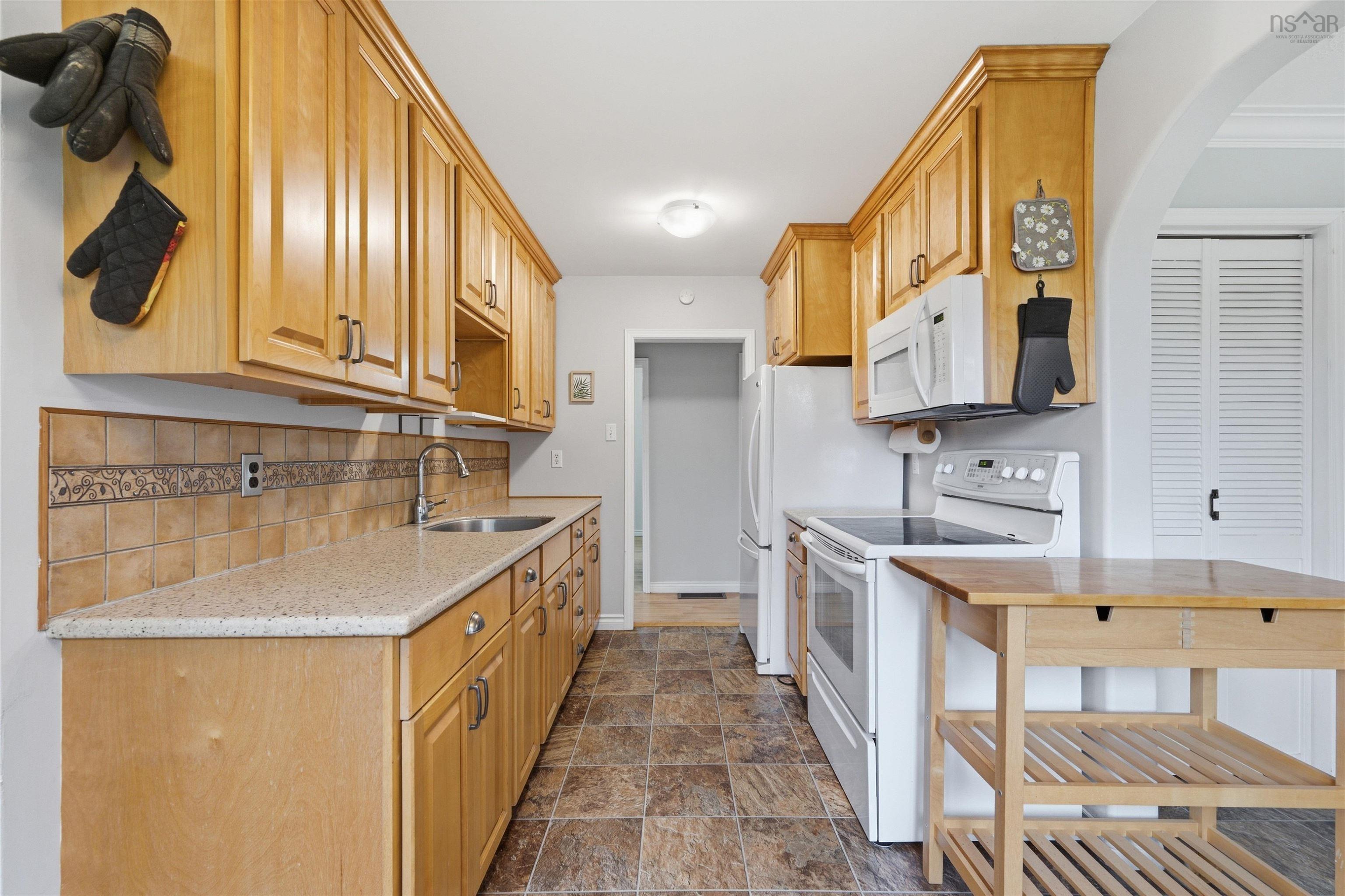 View image 12