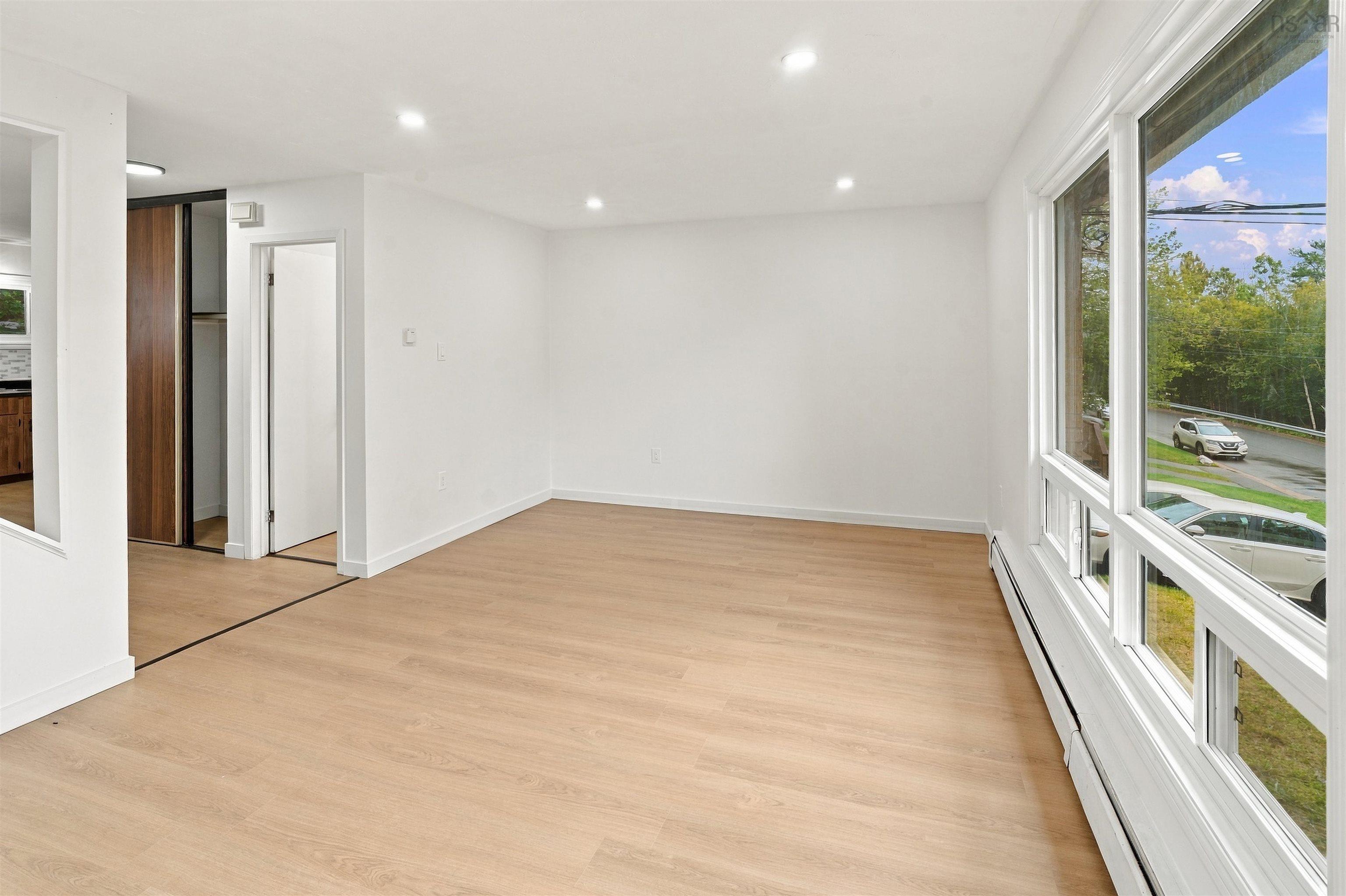 View image 12