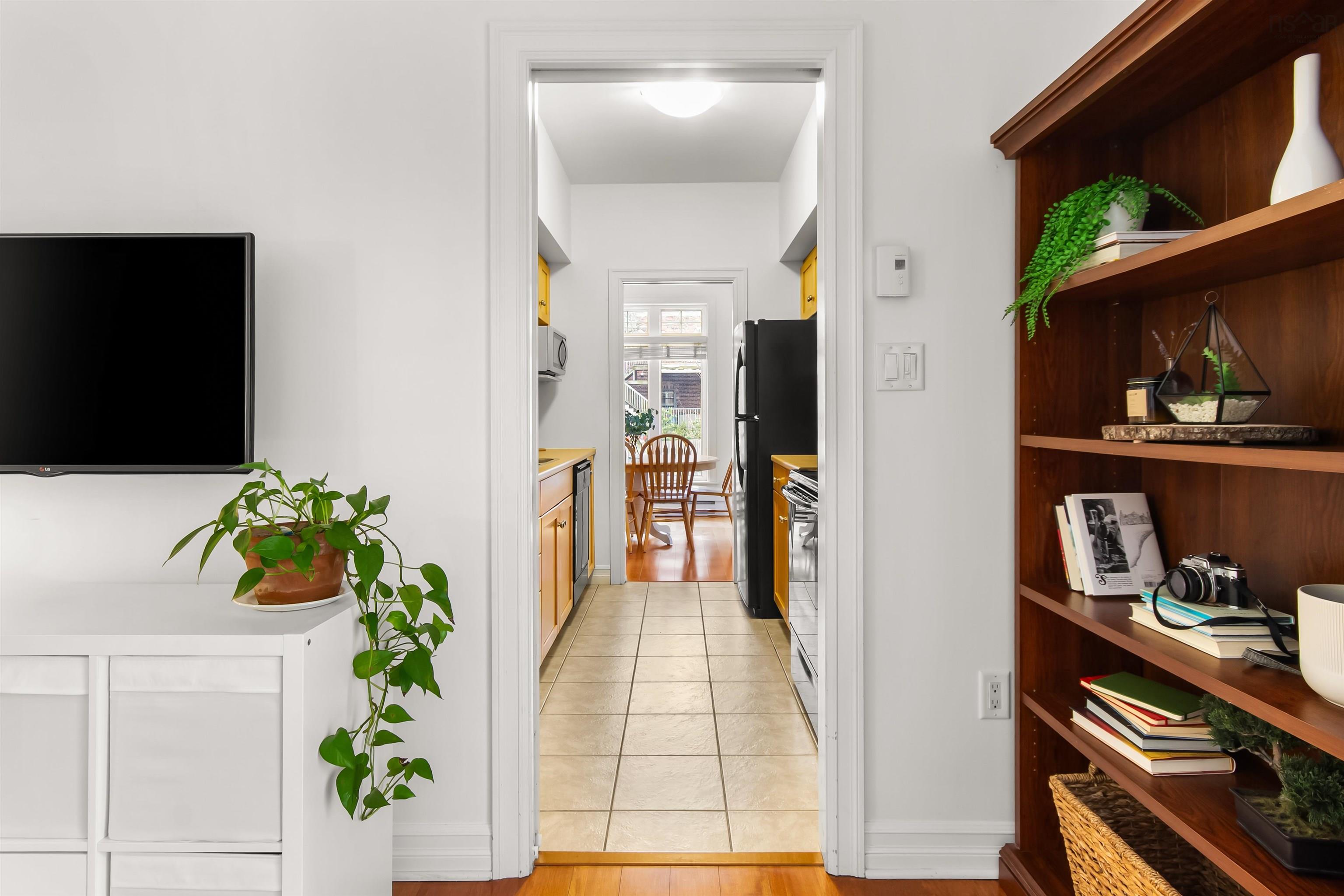 View image 10
