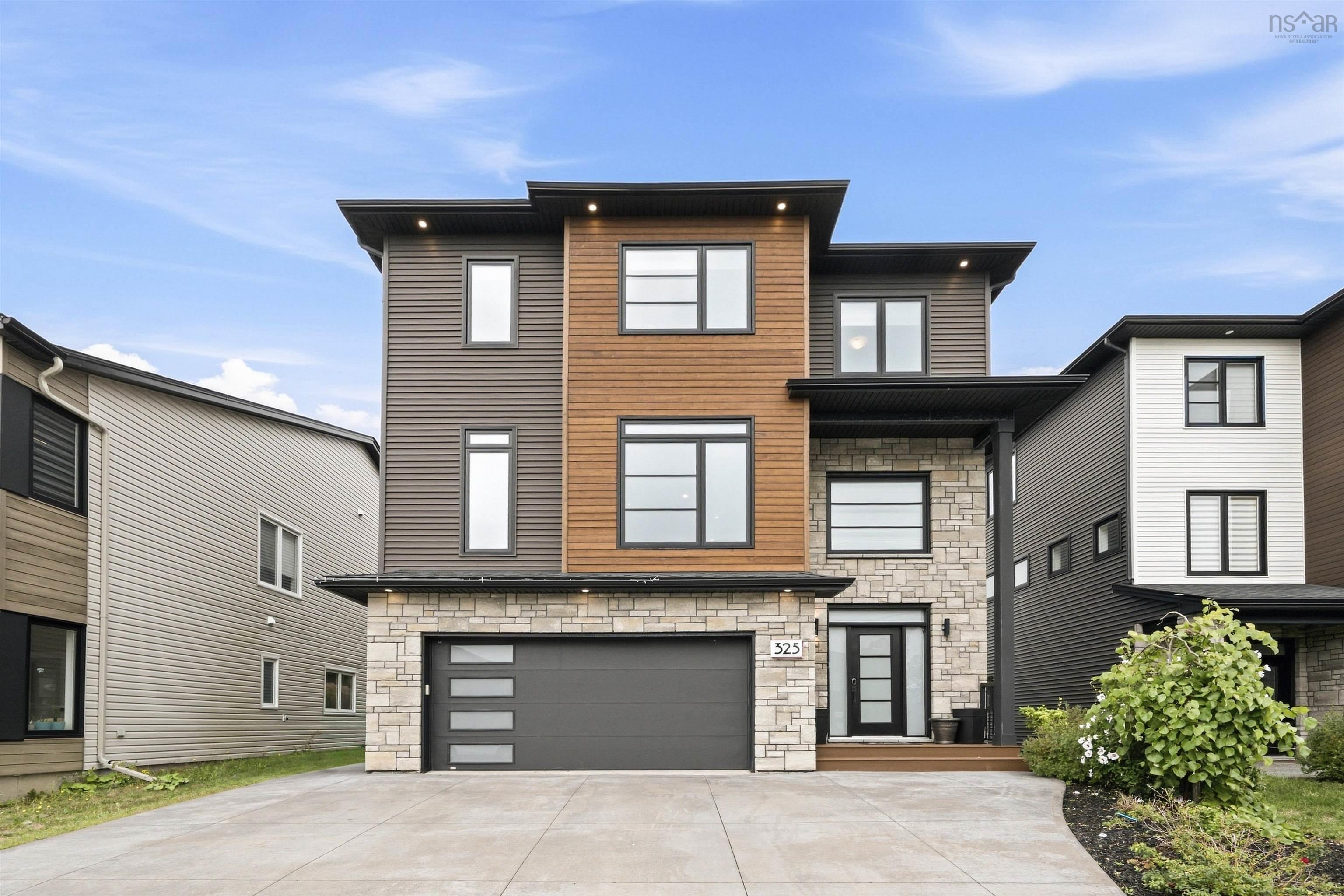Thumbnail image for 325 Starboard Drive MLS<sup>®</sup> 202624034
