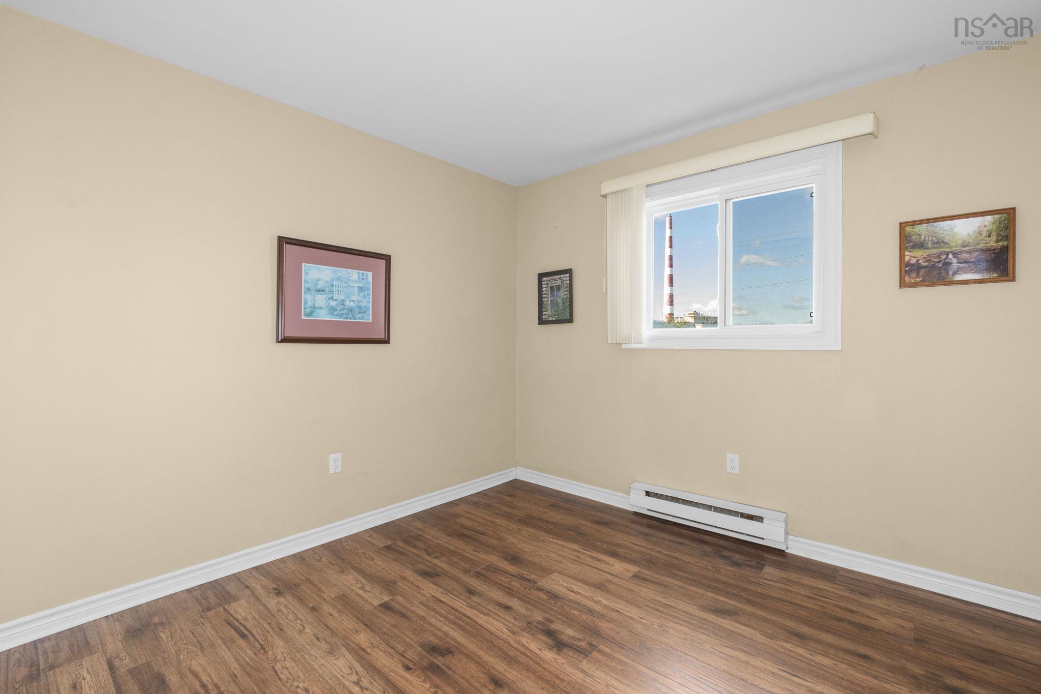 View image 16