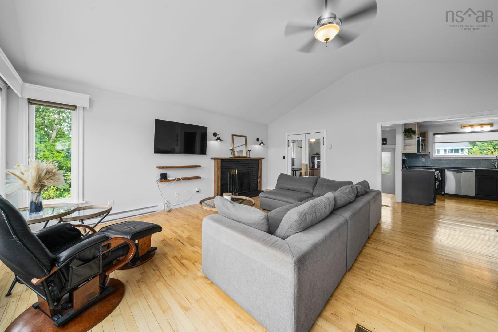 View image 13