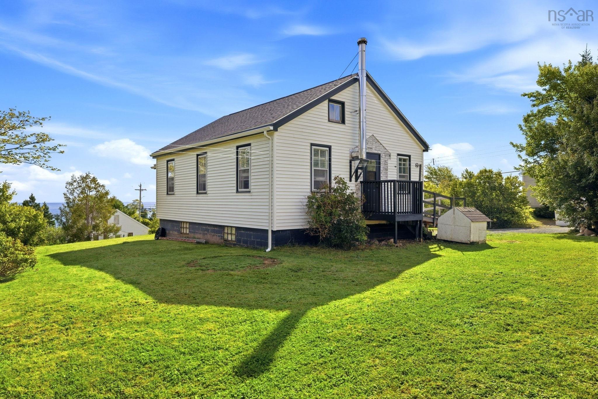 Thumbnail image for 3 Florence Street MLS<sup>®</sup> 202624085