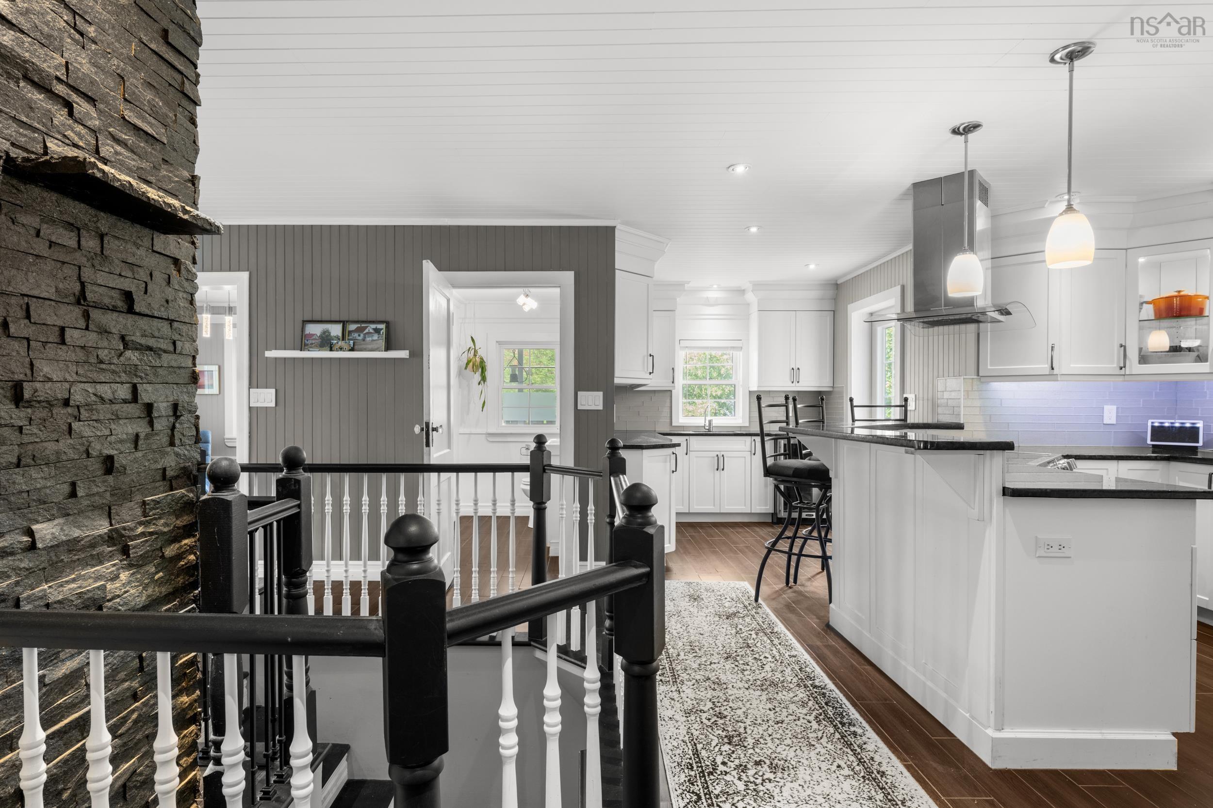 View image 11