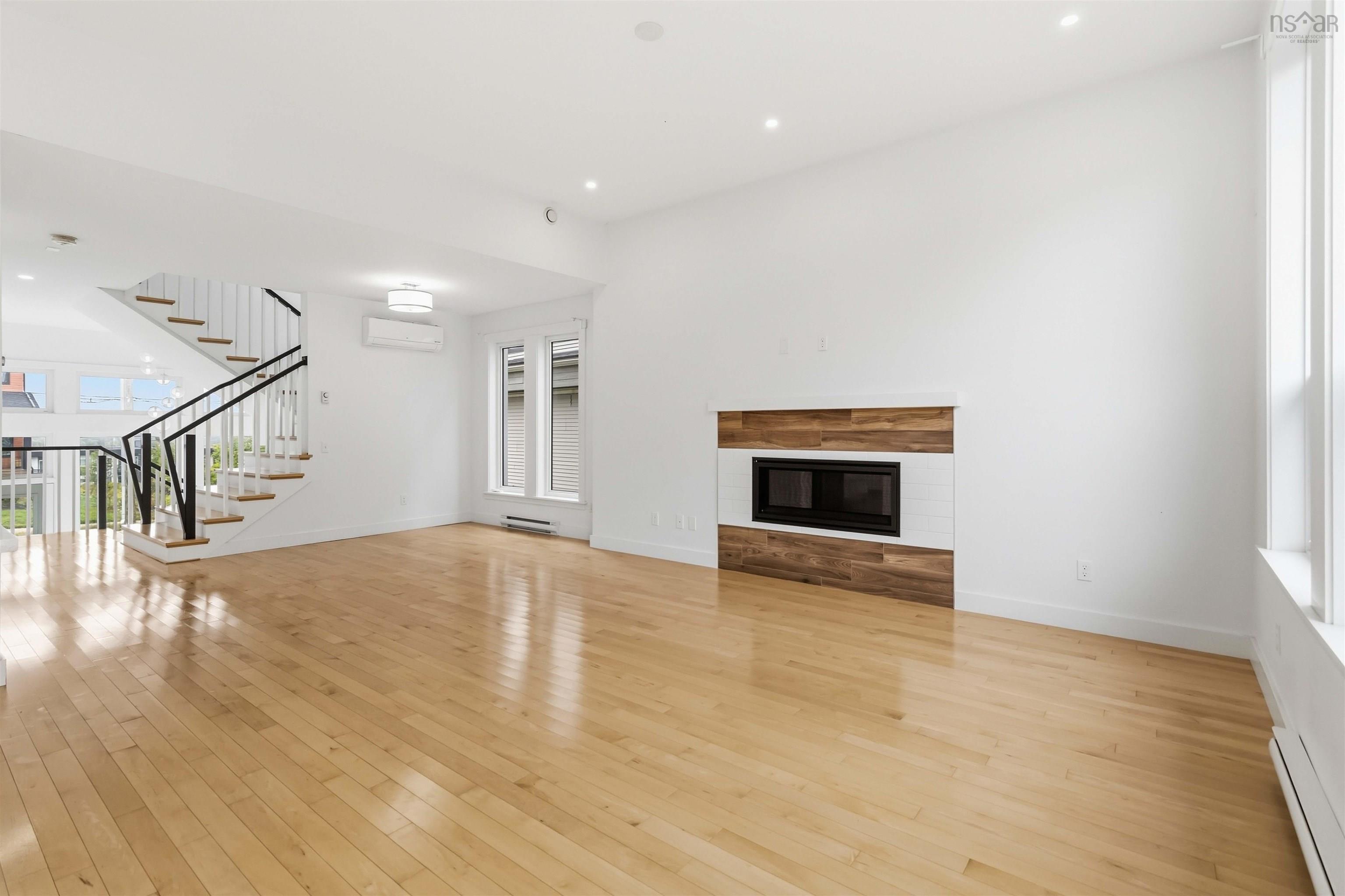 View image 10