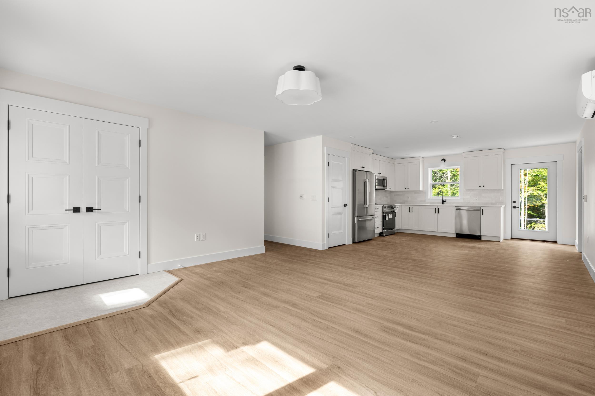 View image 12