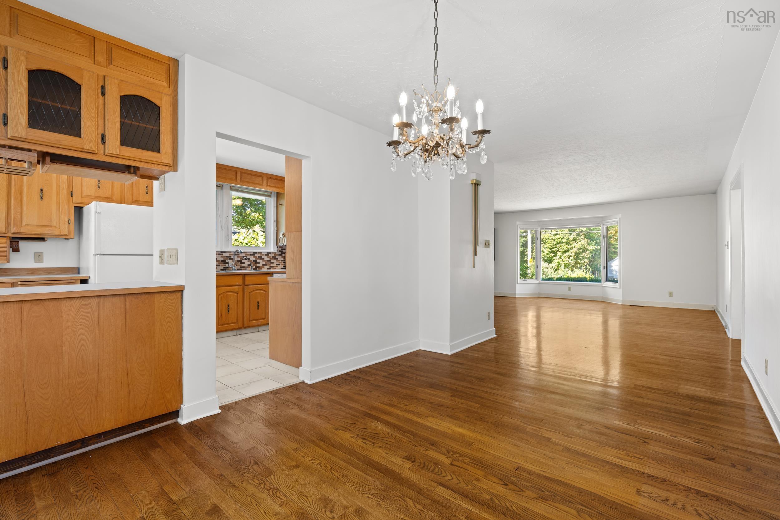 View image 11