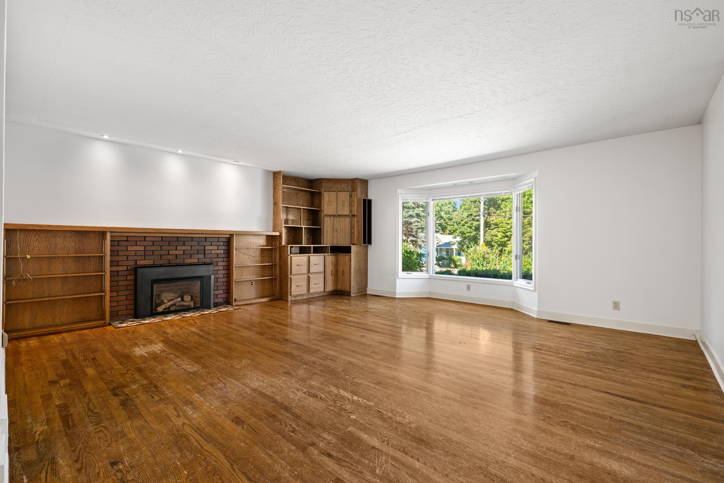 View image 8