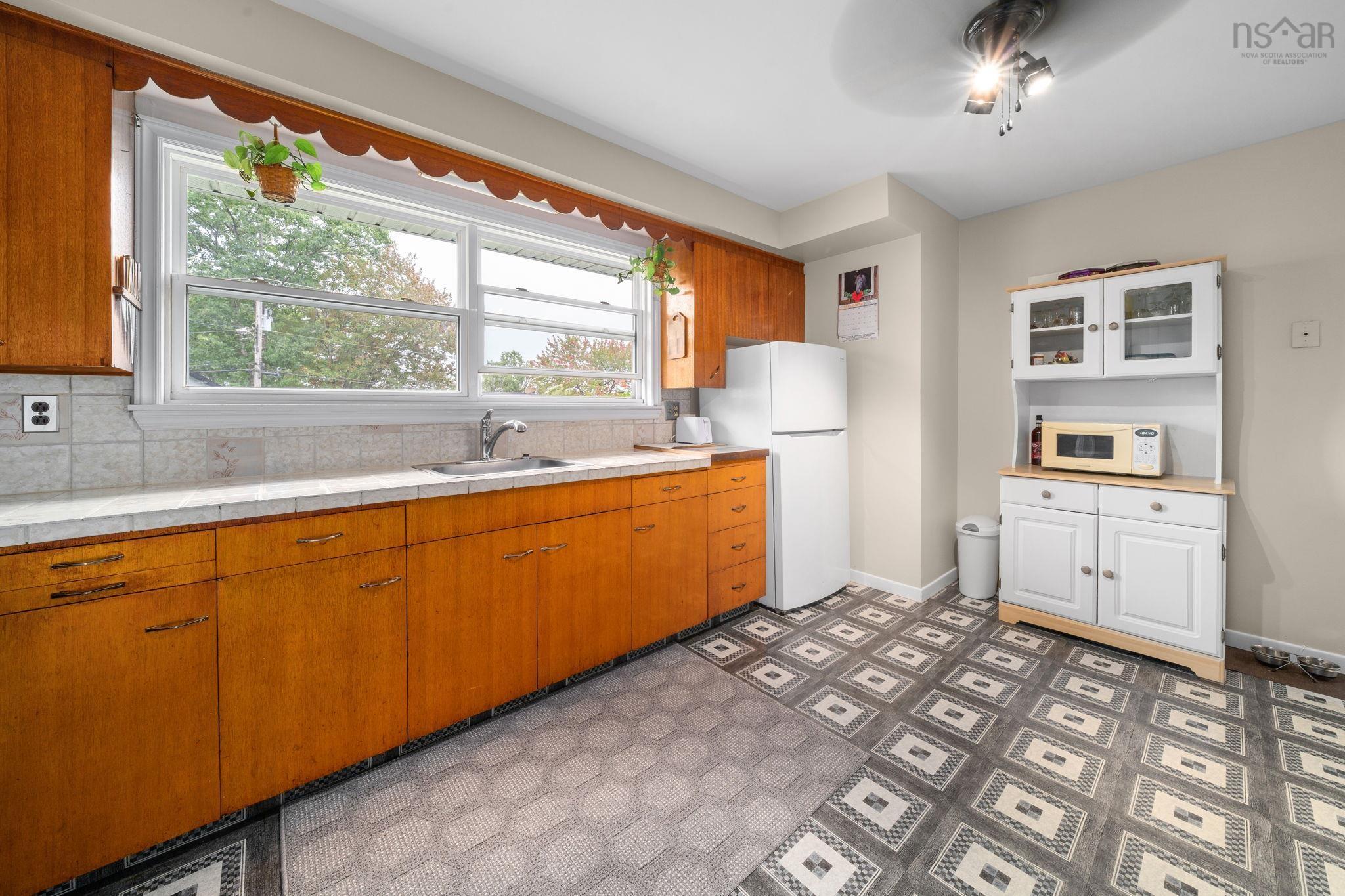 View image 10