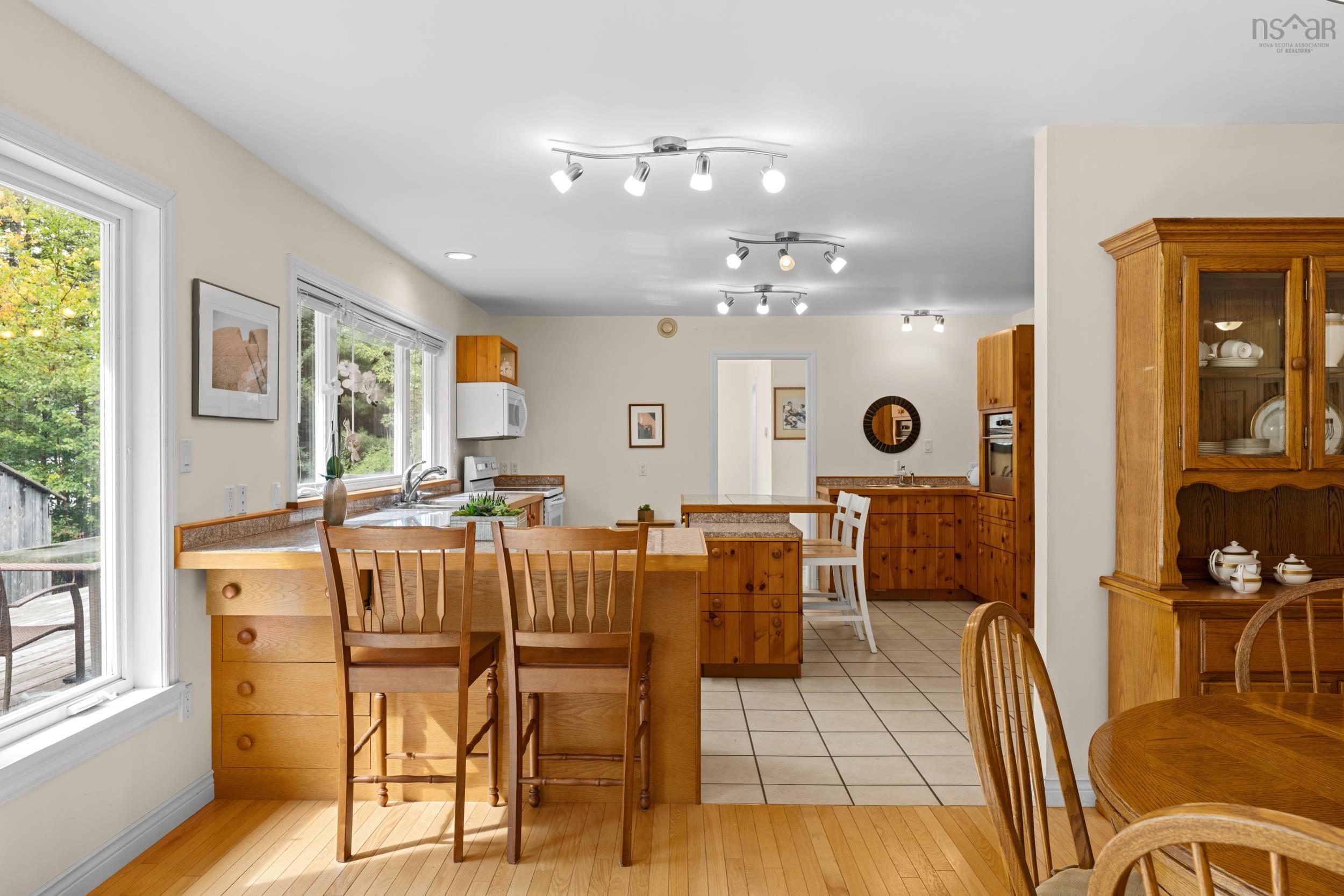 View image 12