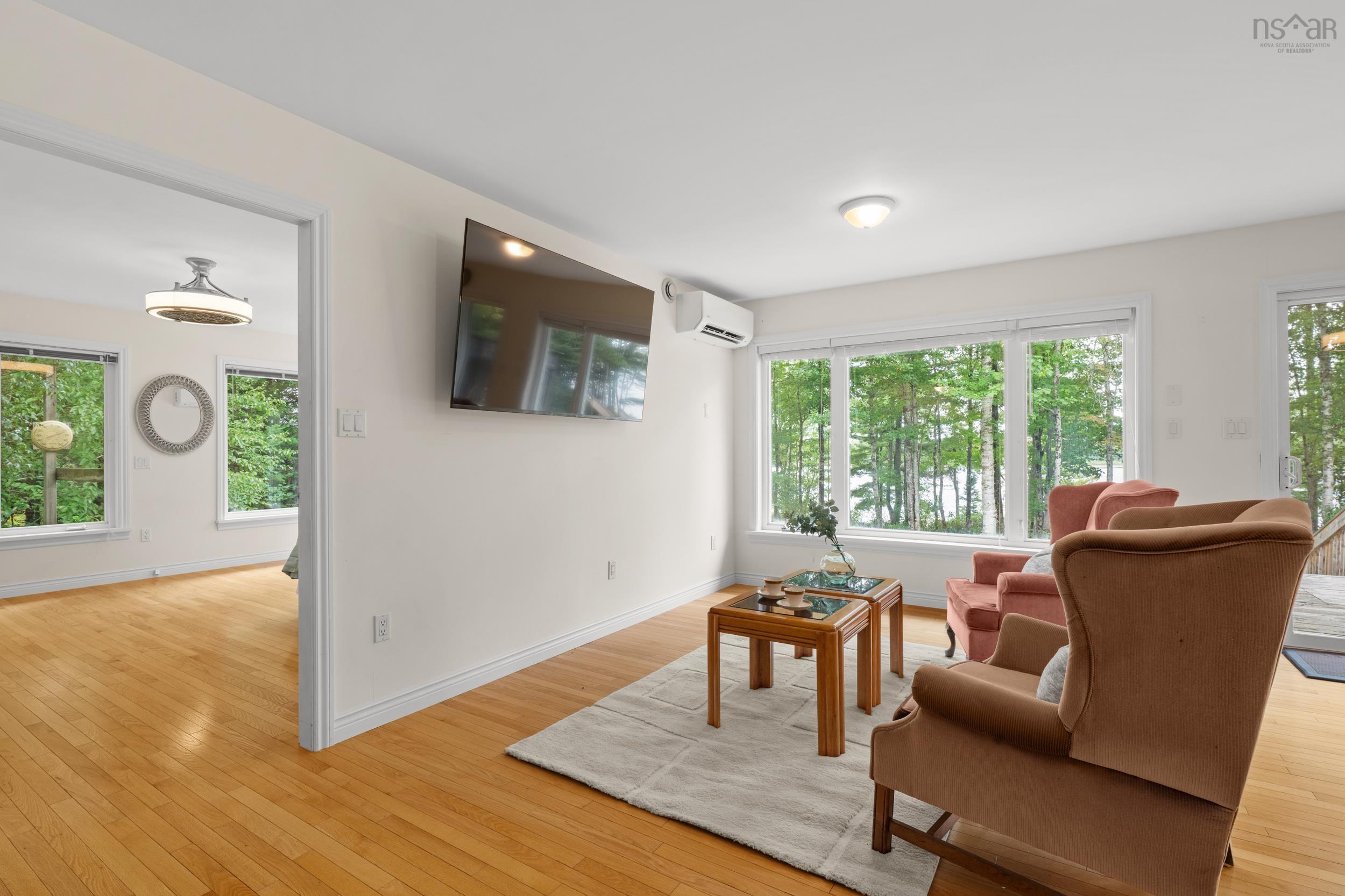 View image 9