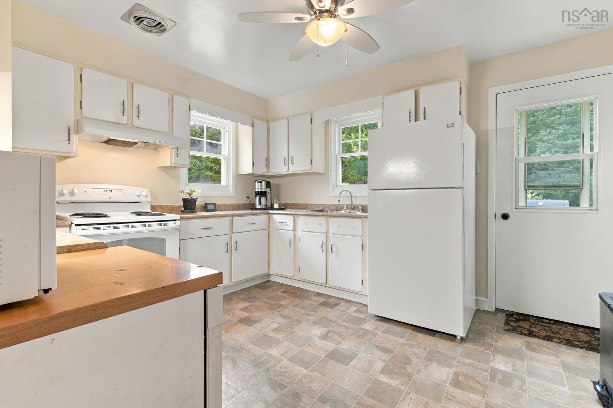 View image 11