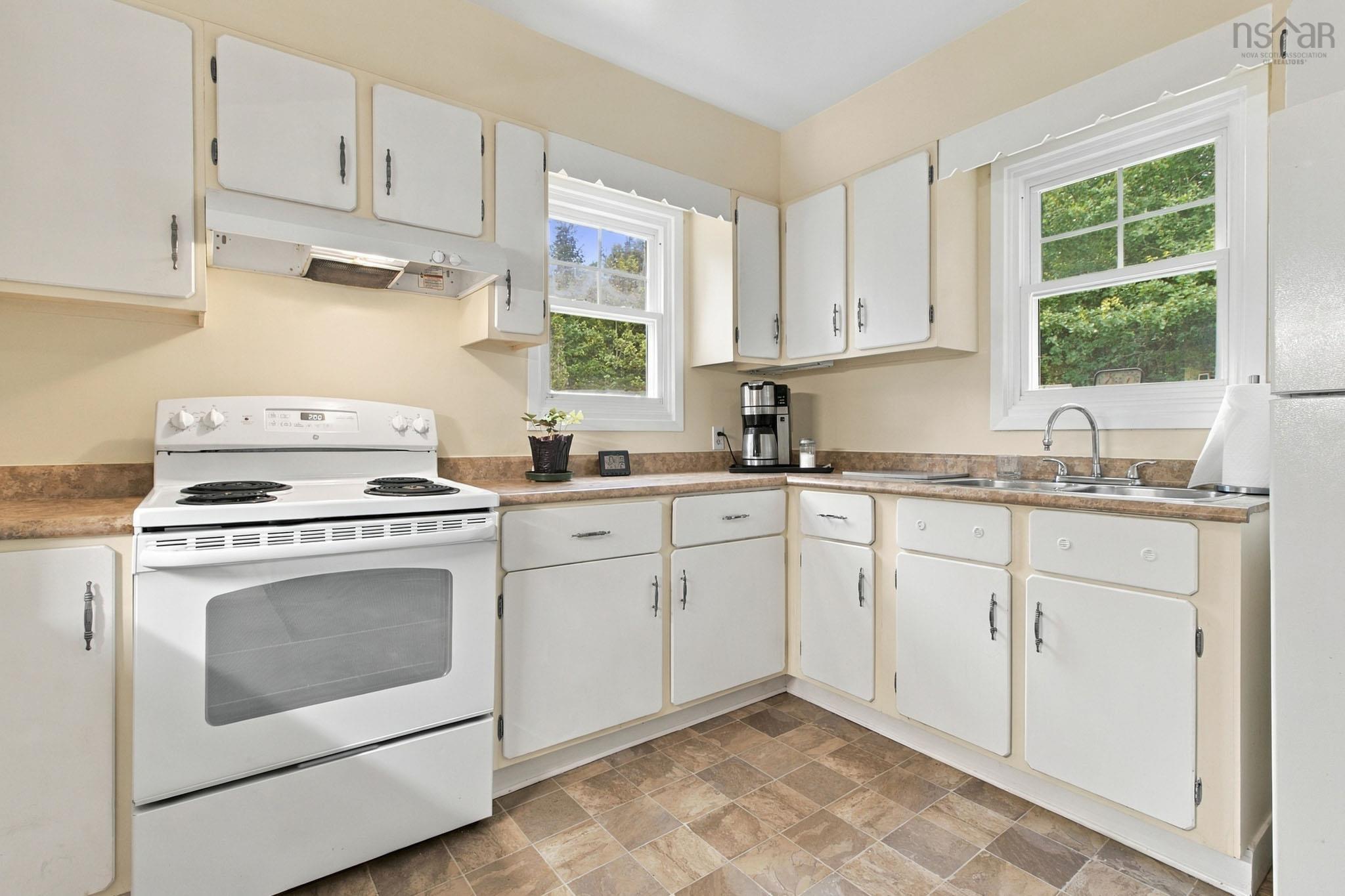 View image 12