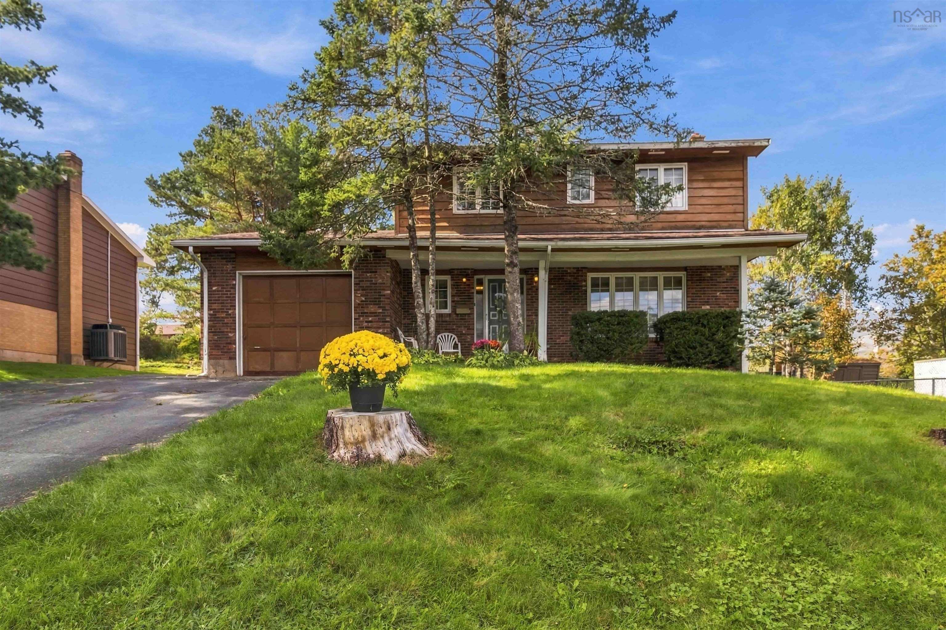 Thumbnail image for 113 Avondale Road MLS<sup>®</sup> 202624258