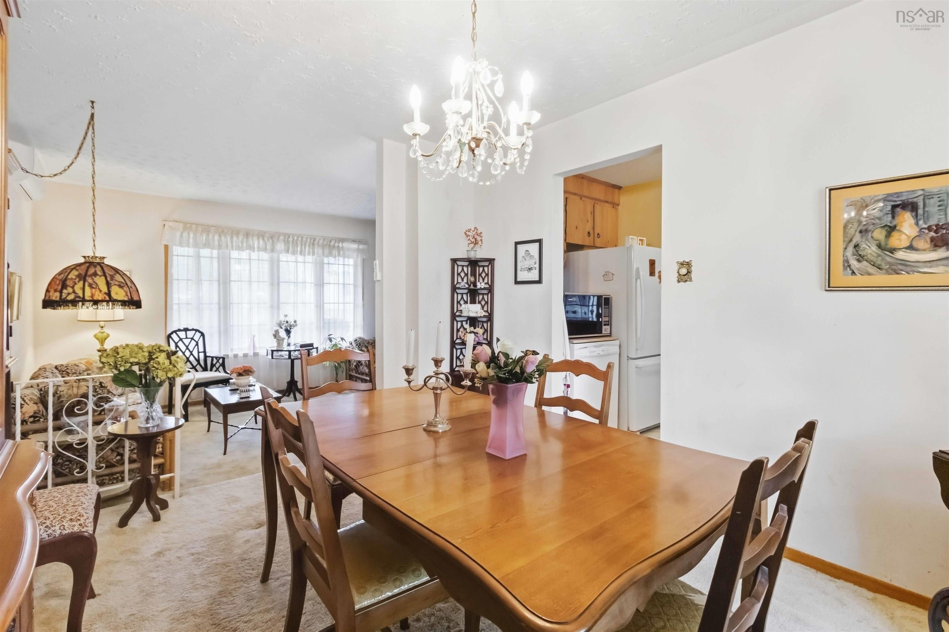 View image 11