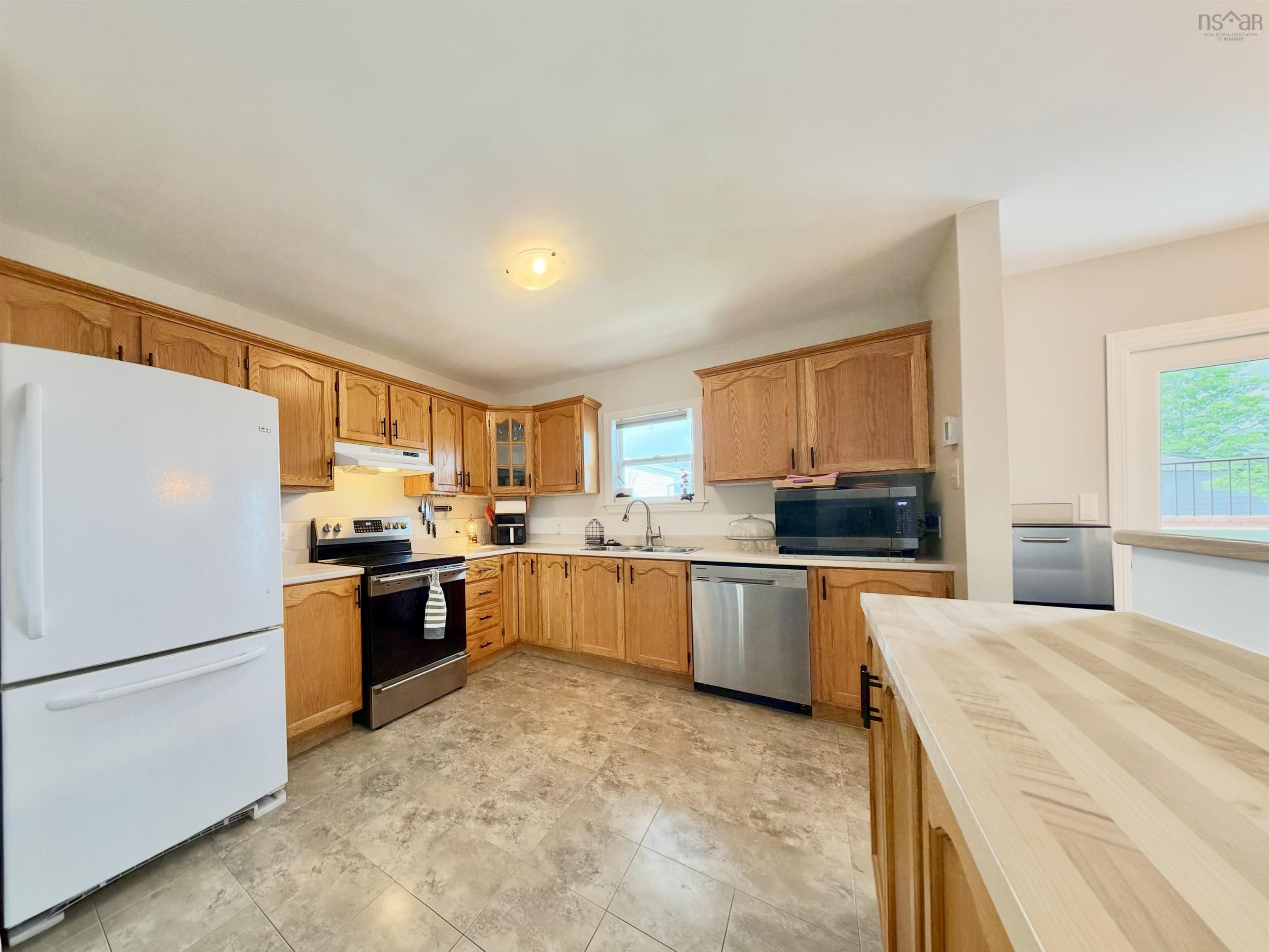 View image 11