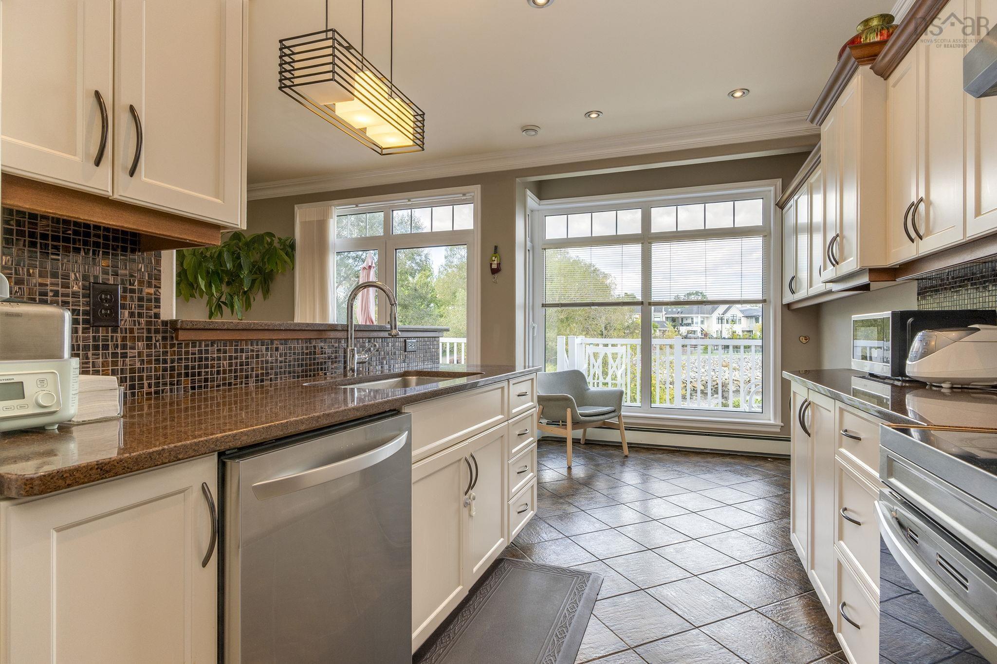View image 17