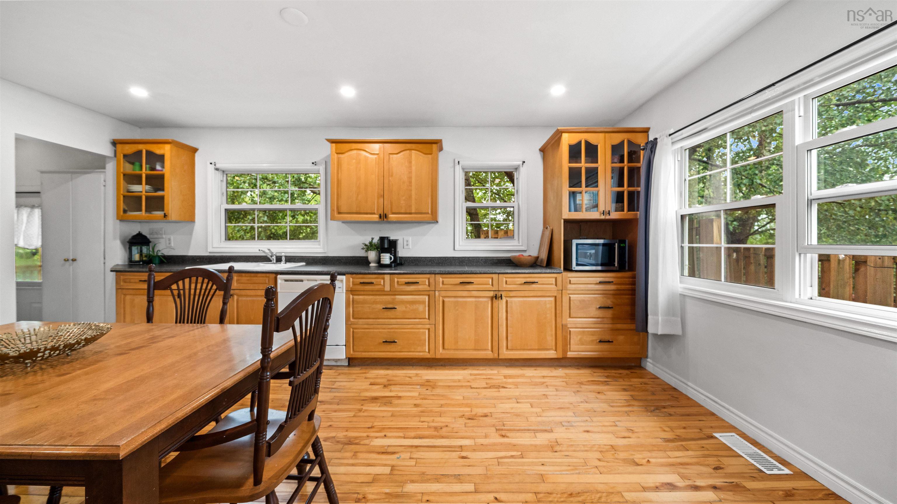 View image 17