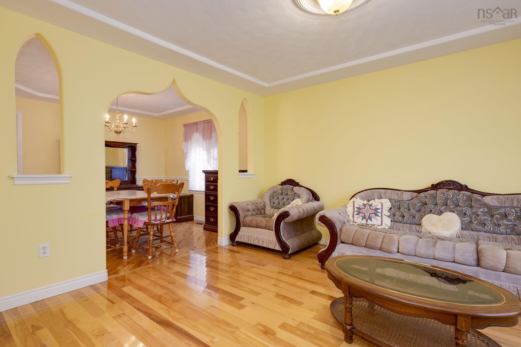 View image 10